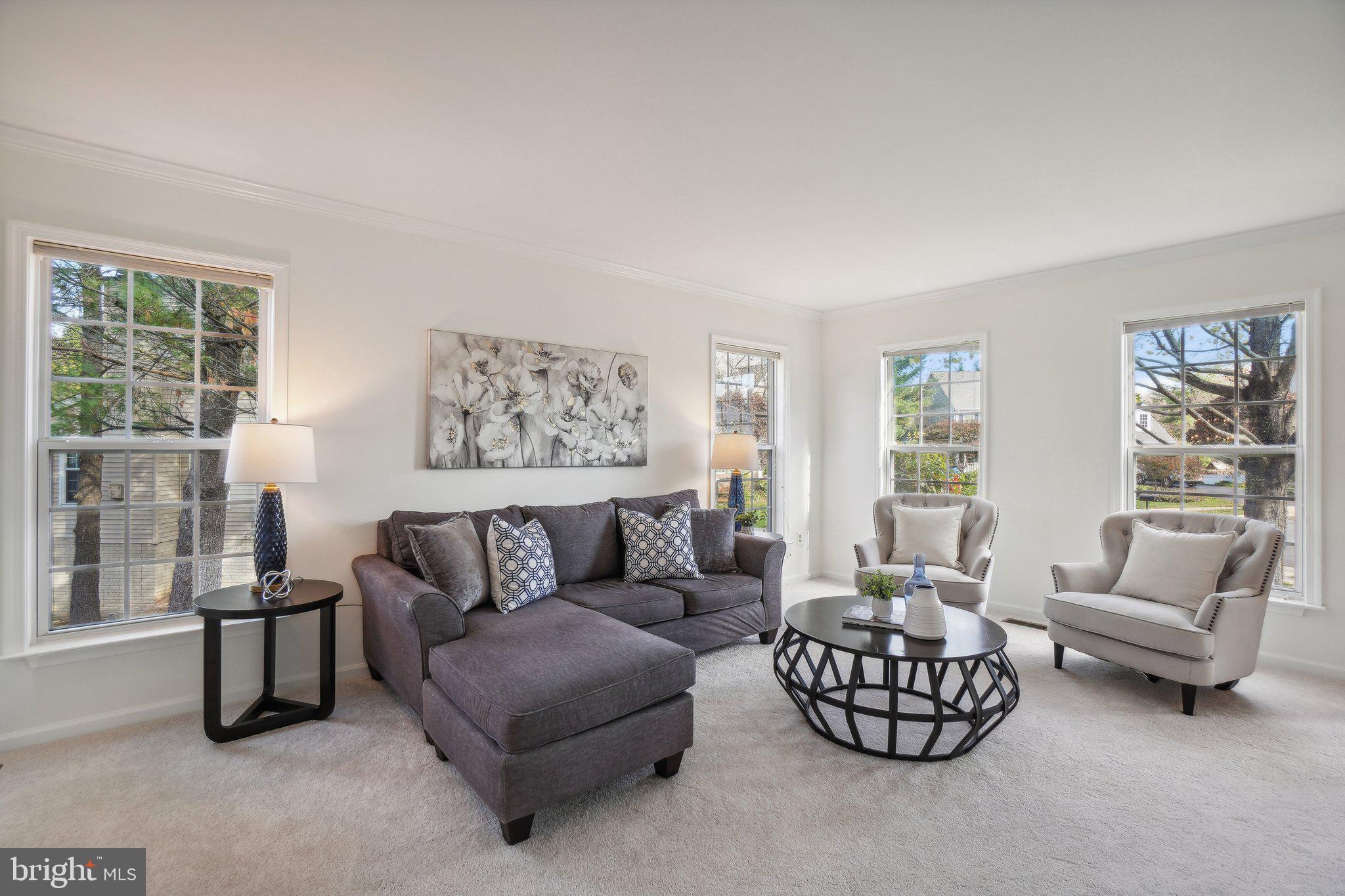 MANORS OF LEESBURG - Residential