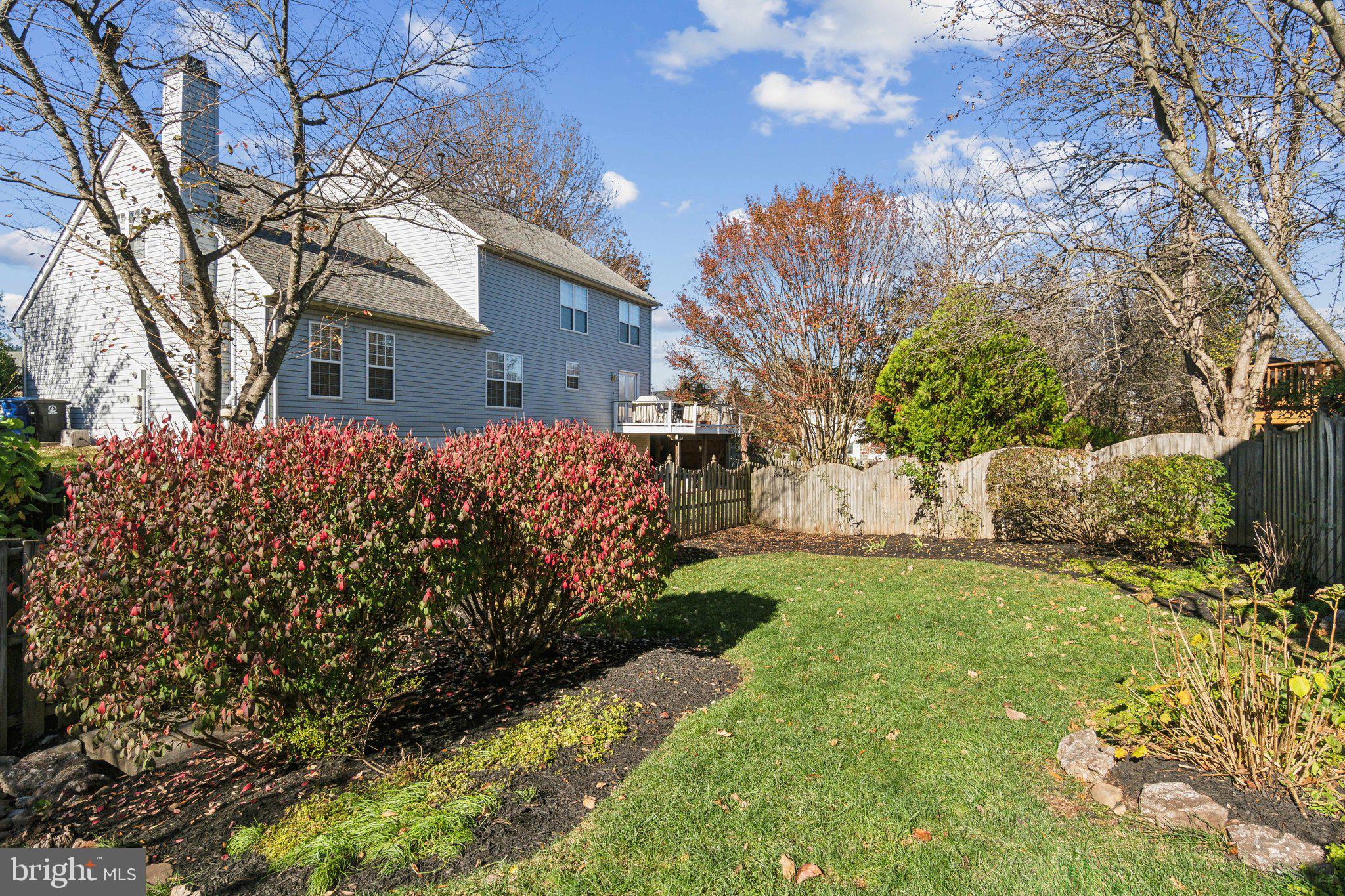 MANORS OF LEESBURG - Residential