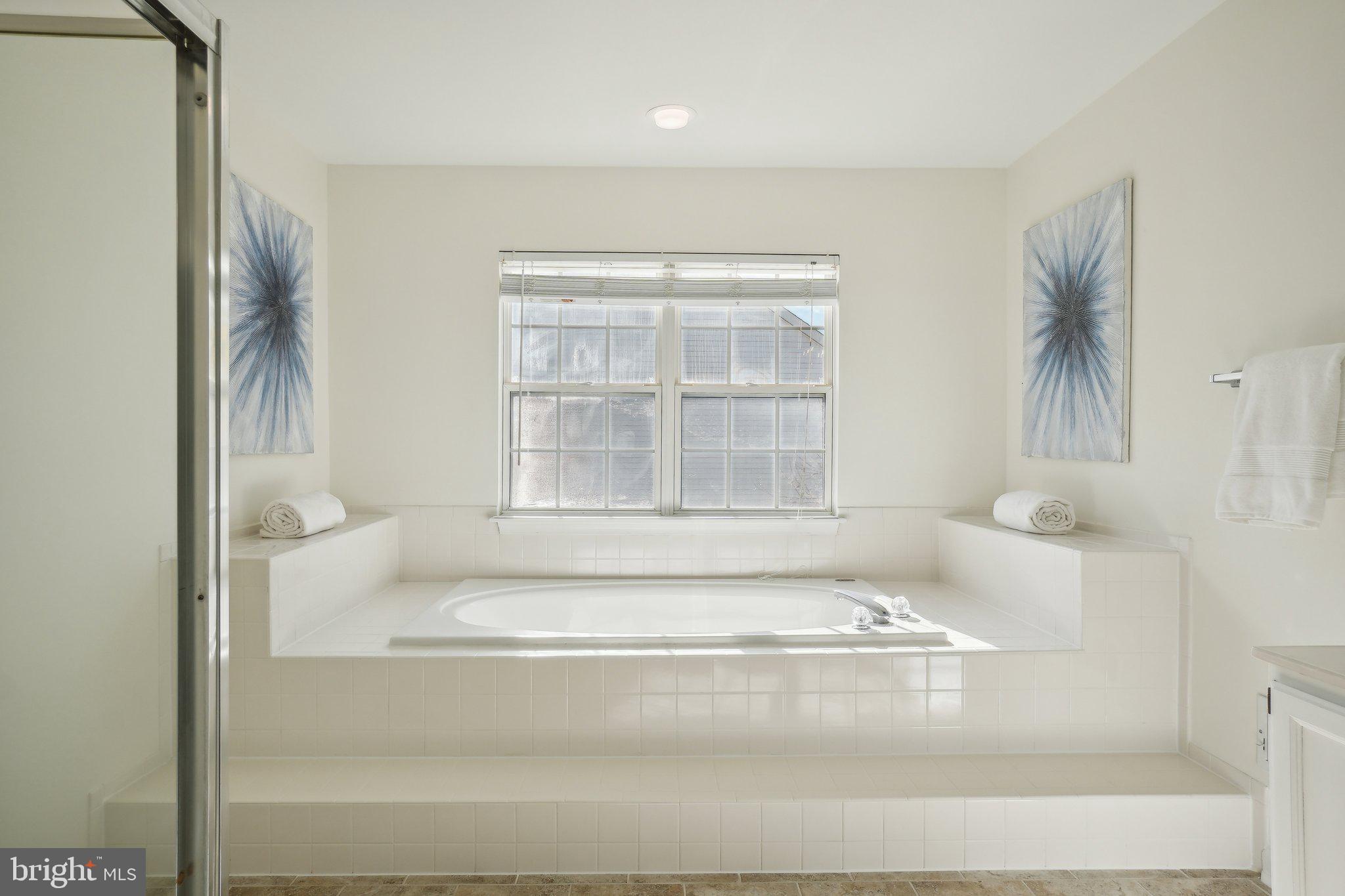 MANORS OF LEESBURG - Residential