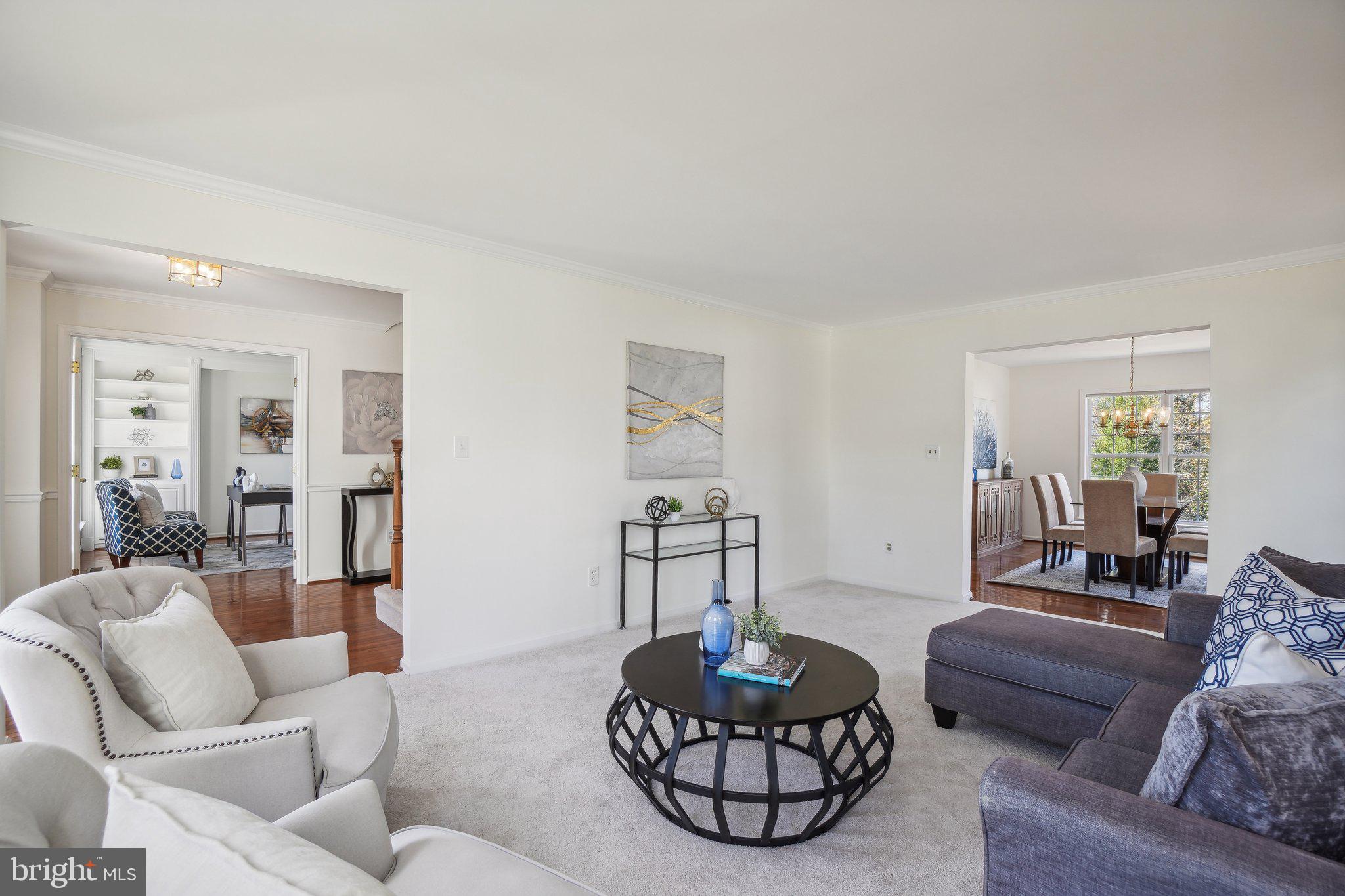 MANORS OF LEESBURG - Residential