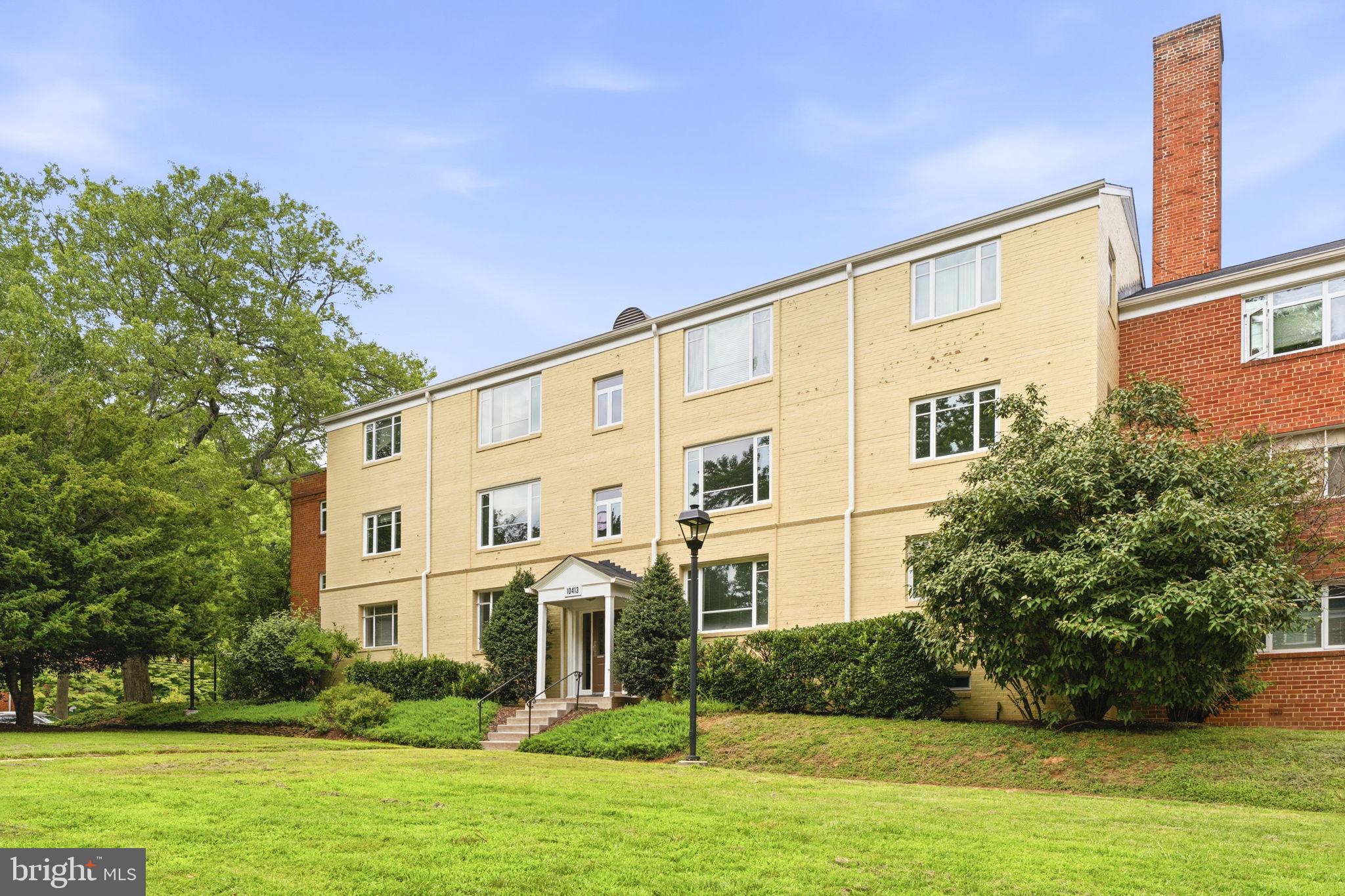 10413 MONTROSE AVENUE 10413