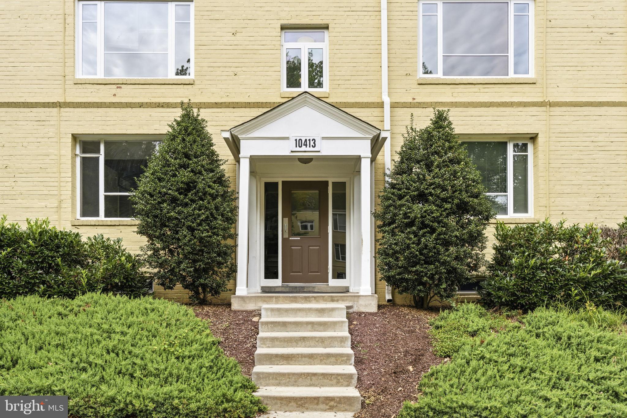 10413 MONTROSE AVENUE 10413