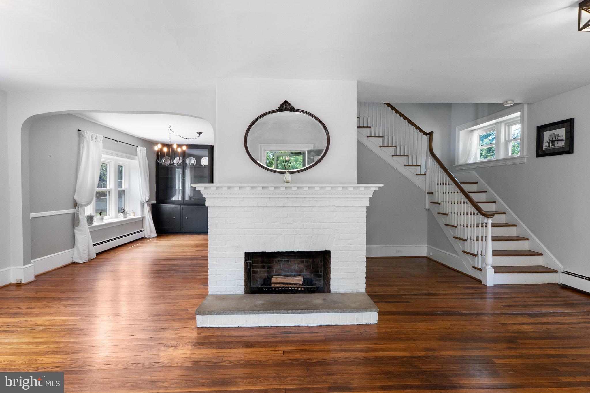 100 3RD AVENUE