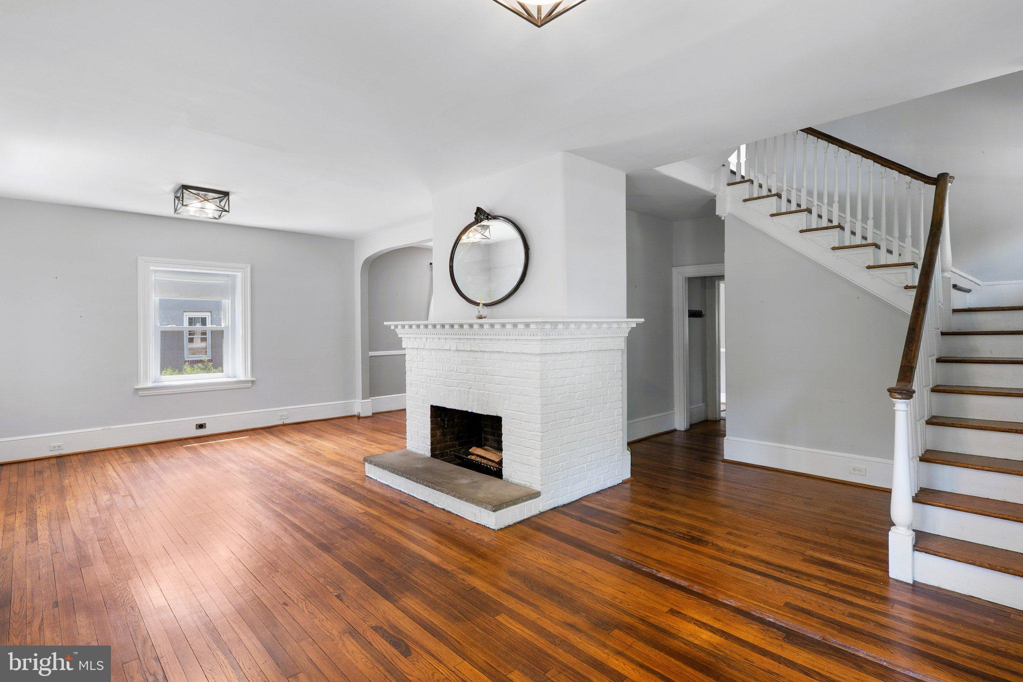 100 3RD AVENUE