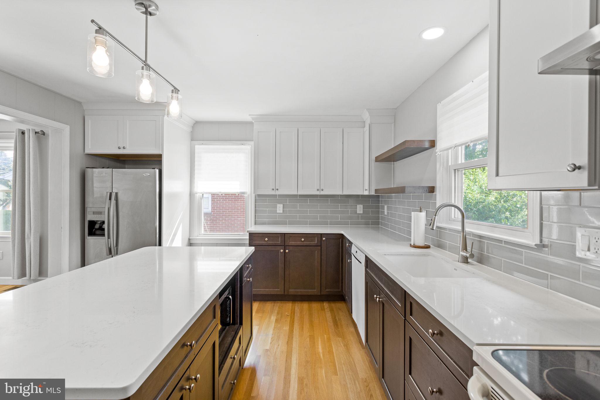 PALMDALE - Residential