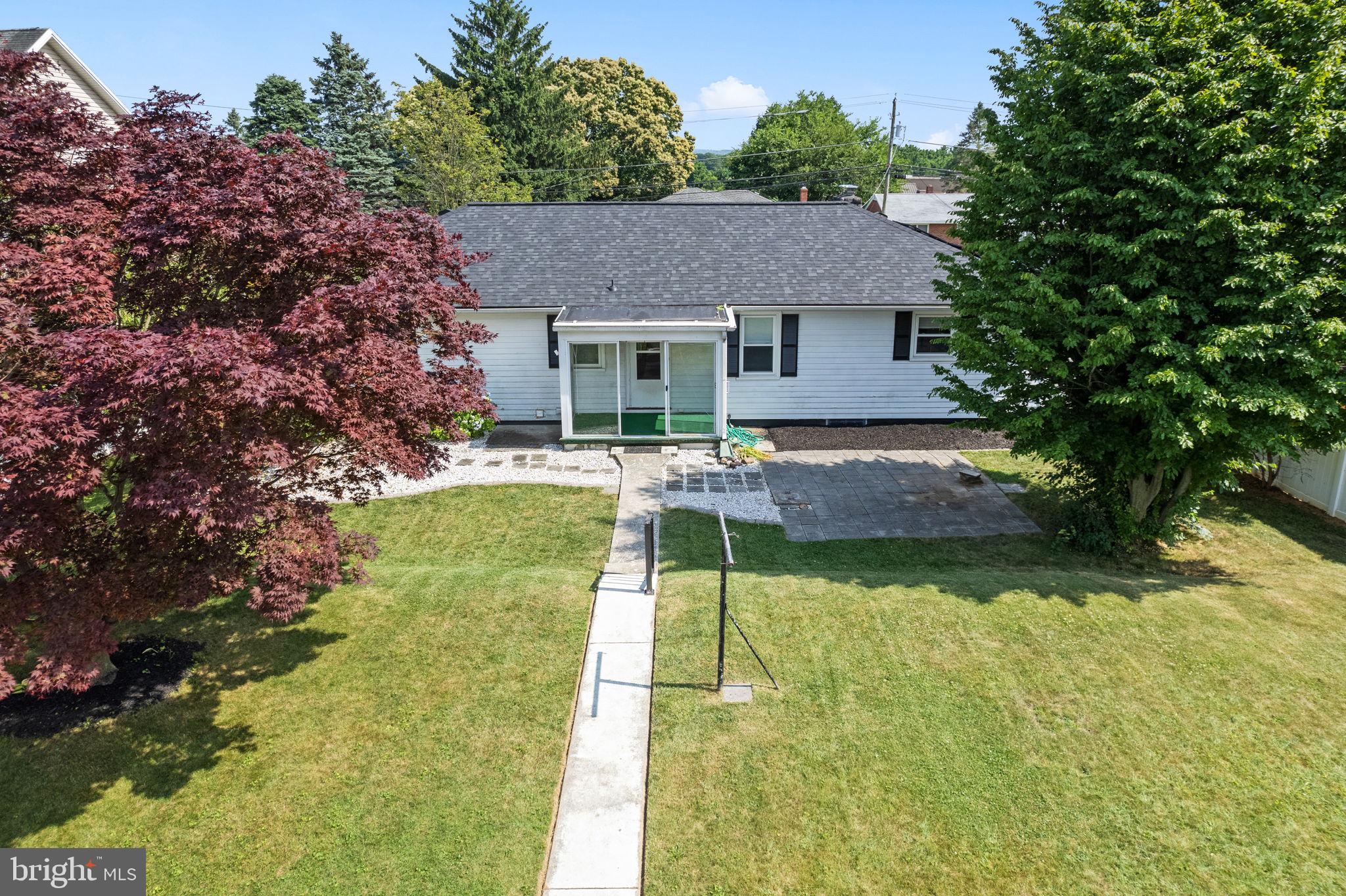 PALMDALE - Residential