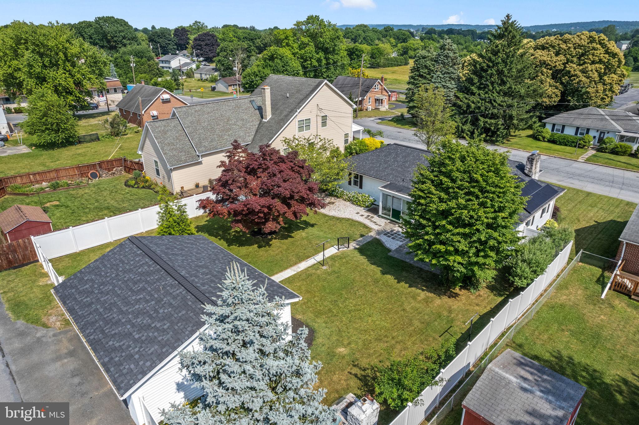 PALMDALE - Residential