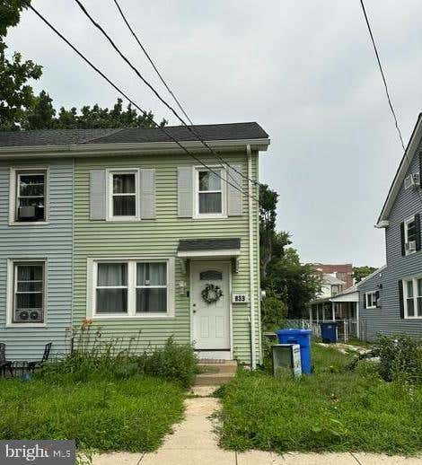 Townhouse For Sale - 833 W 2nd Street<br/> FLORENCE, NJ 08518