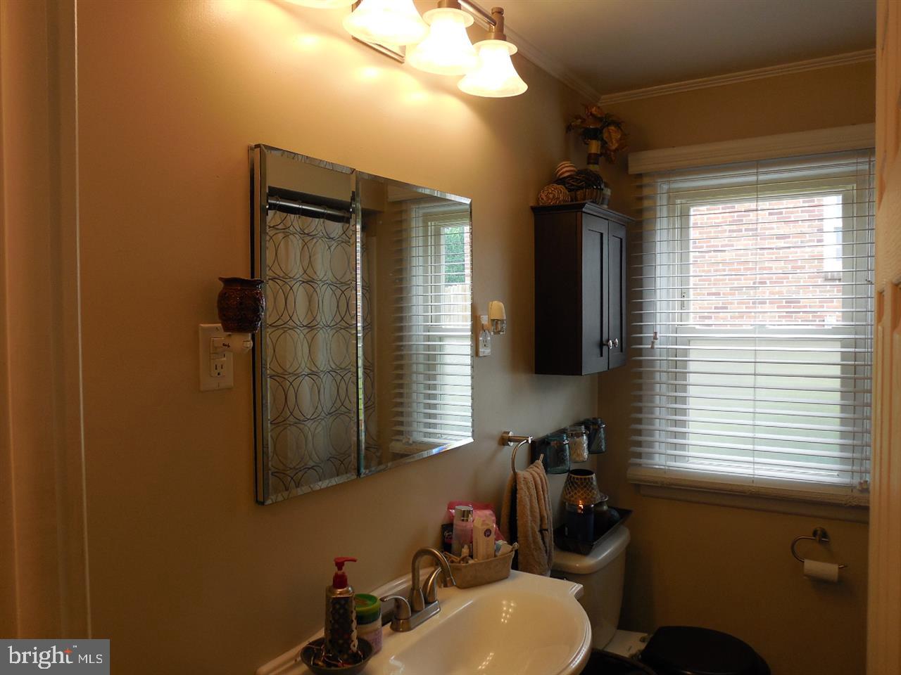 HILL-N-DALE/AVONDALE - Residential