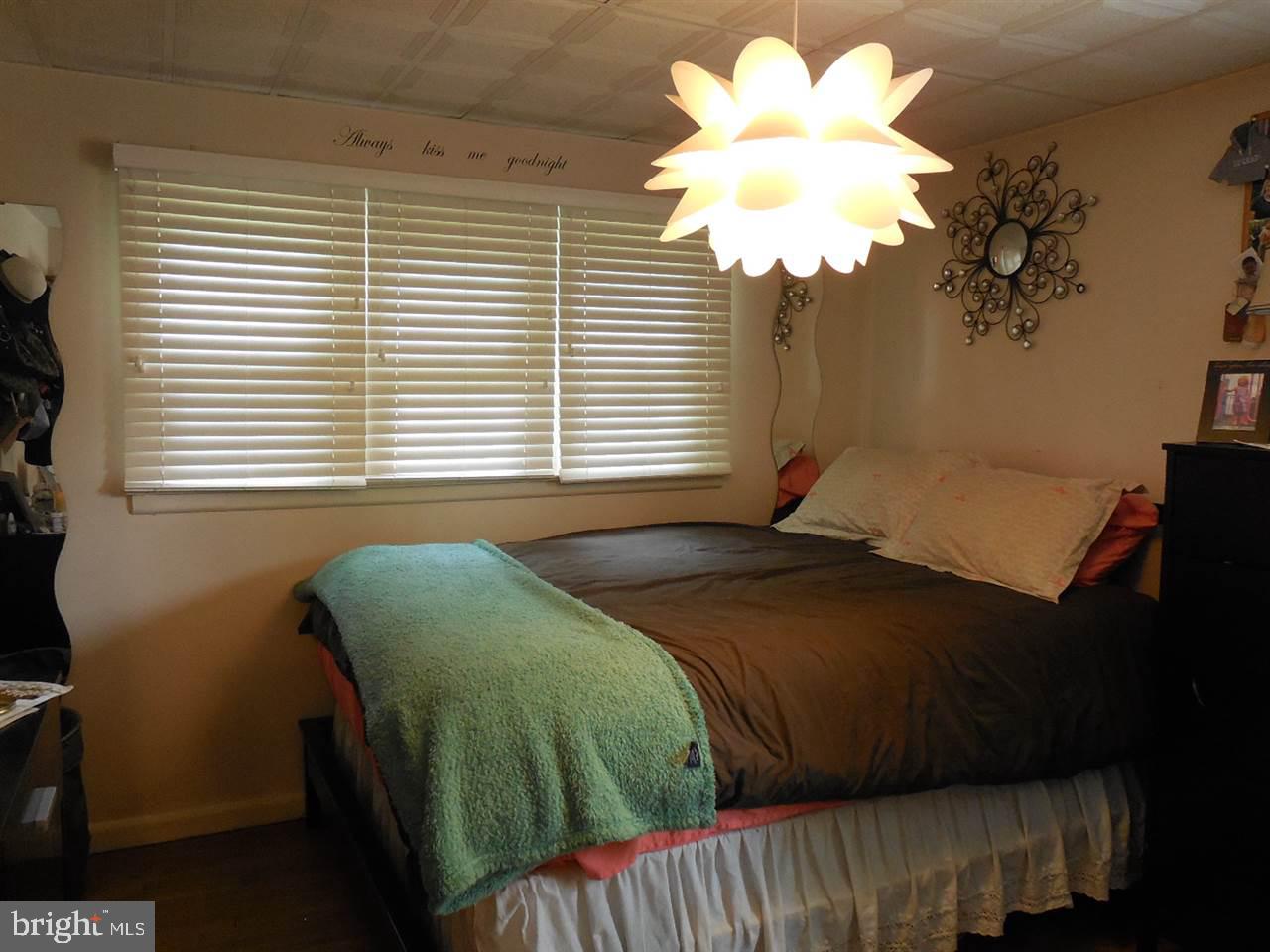 HILL-N-DALE/AVONDALE - Residential