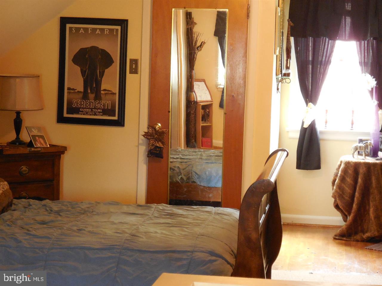 HILL-N-DALE/AVONDALE - Residential
