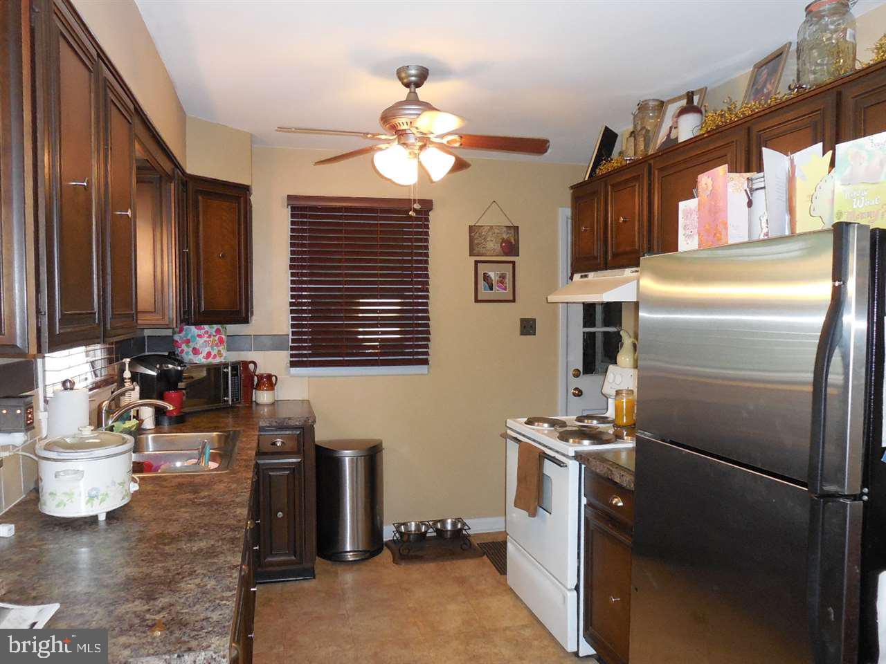 HILL-N-DALE/AVONDALE - Residential