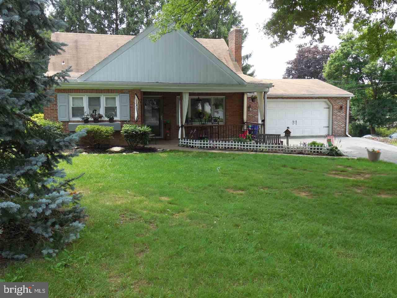 HILL-N-DALE/AVONDALE - Residential