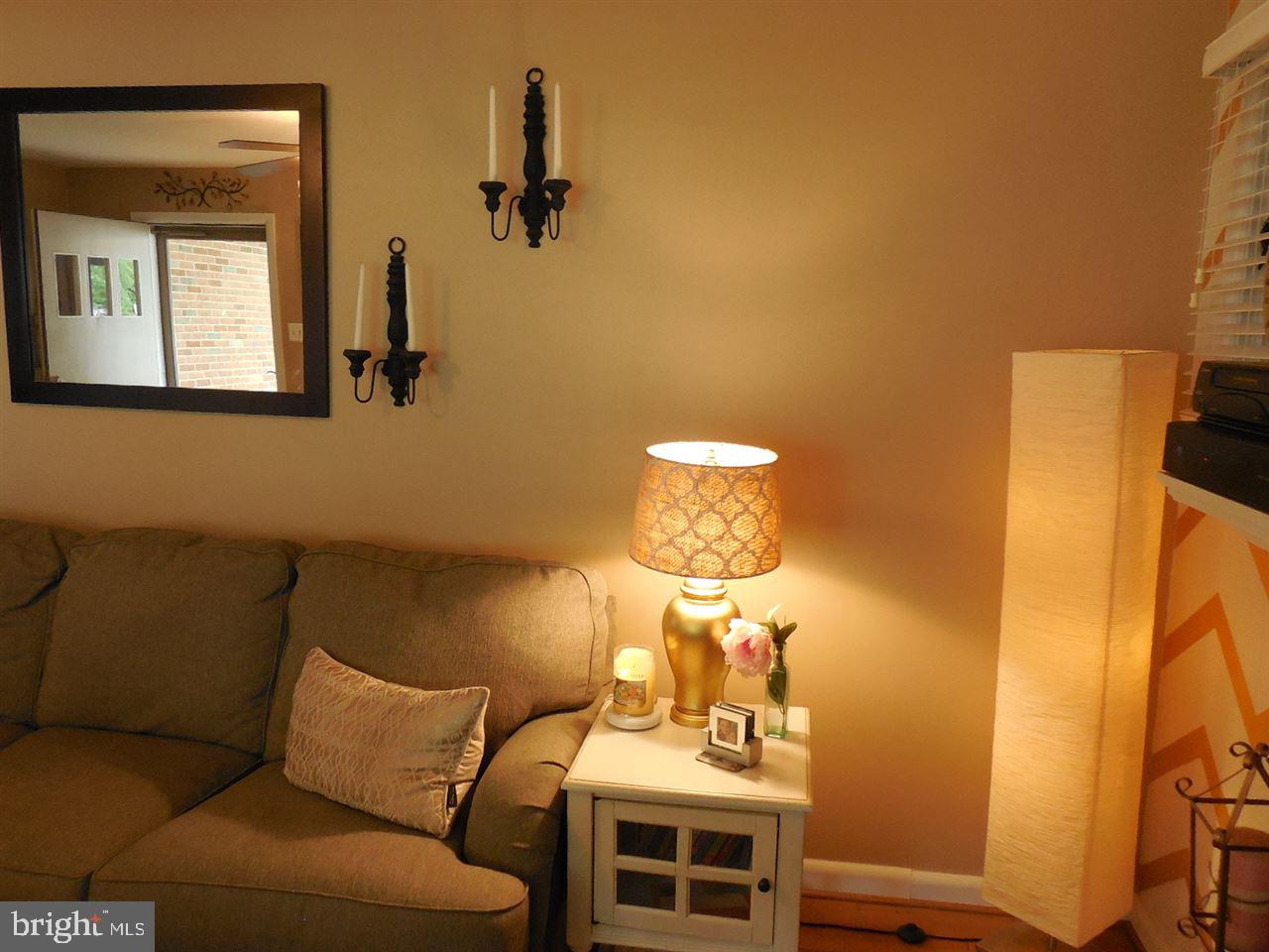 HILL-N-DALE/AVONDALE - Residential
