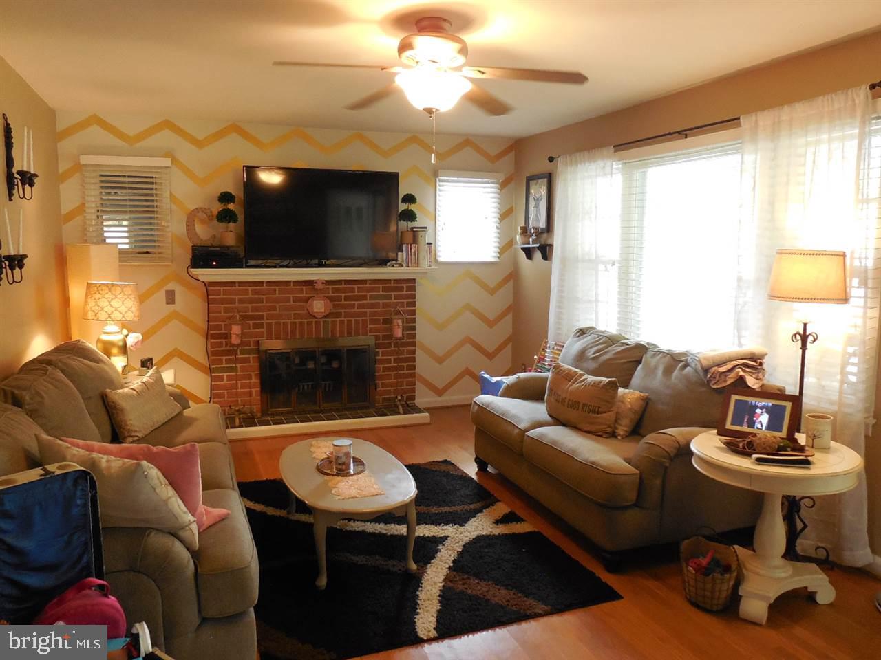 HILL-N-DALE/AVONDALE - Residential