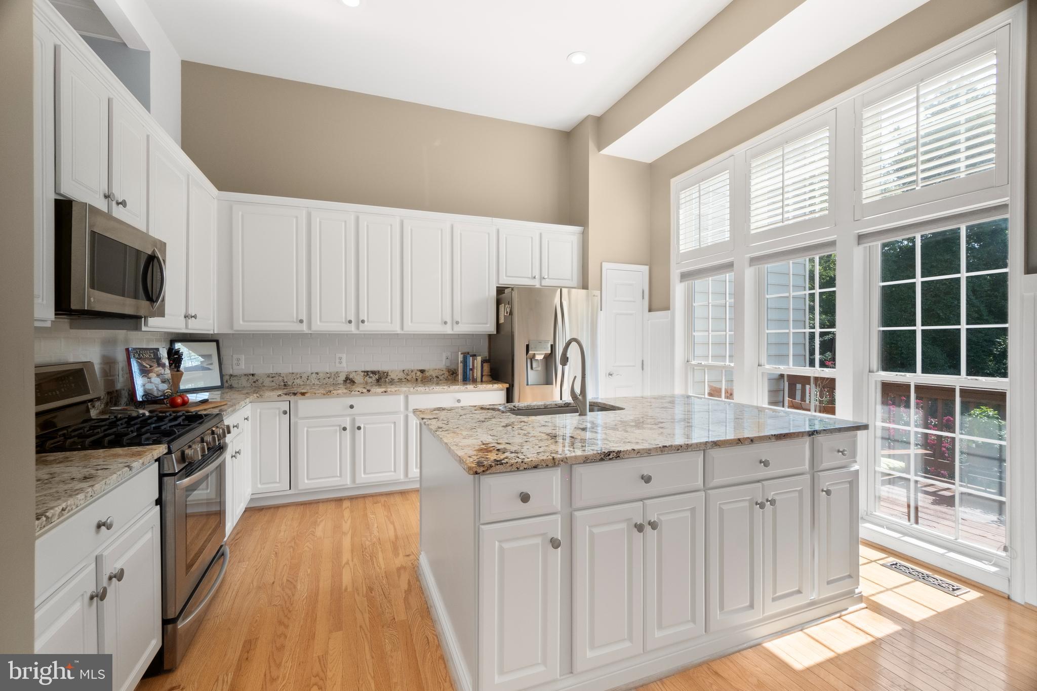 OVERLOOK - Residential