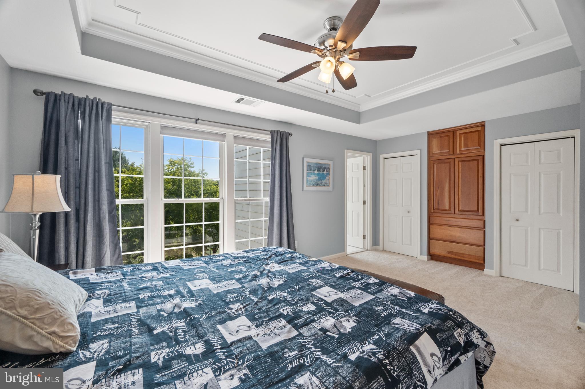 OVERLOOK - Residential