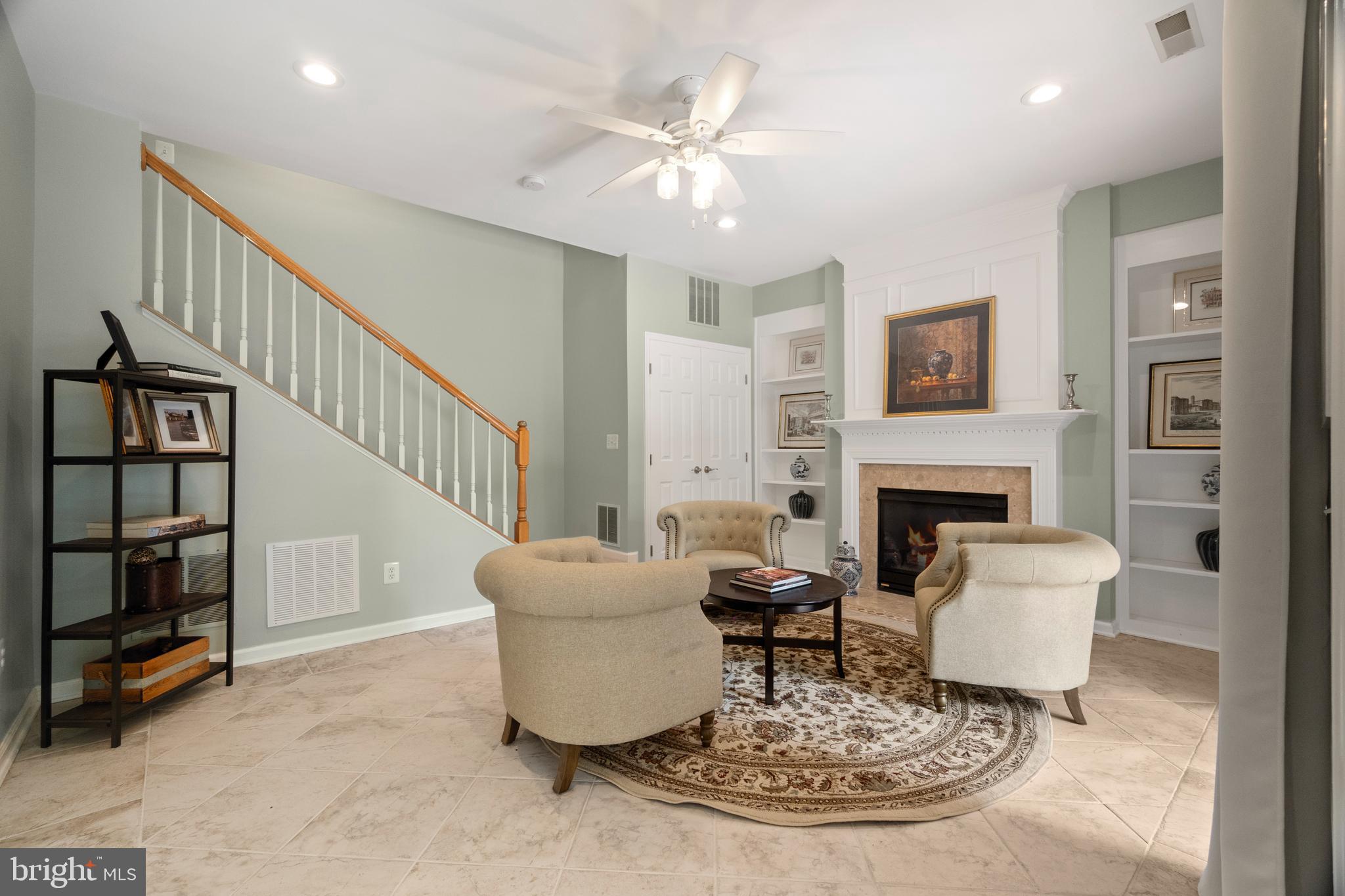 OVERLOOK - Residential