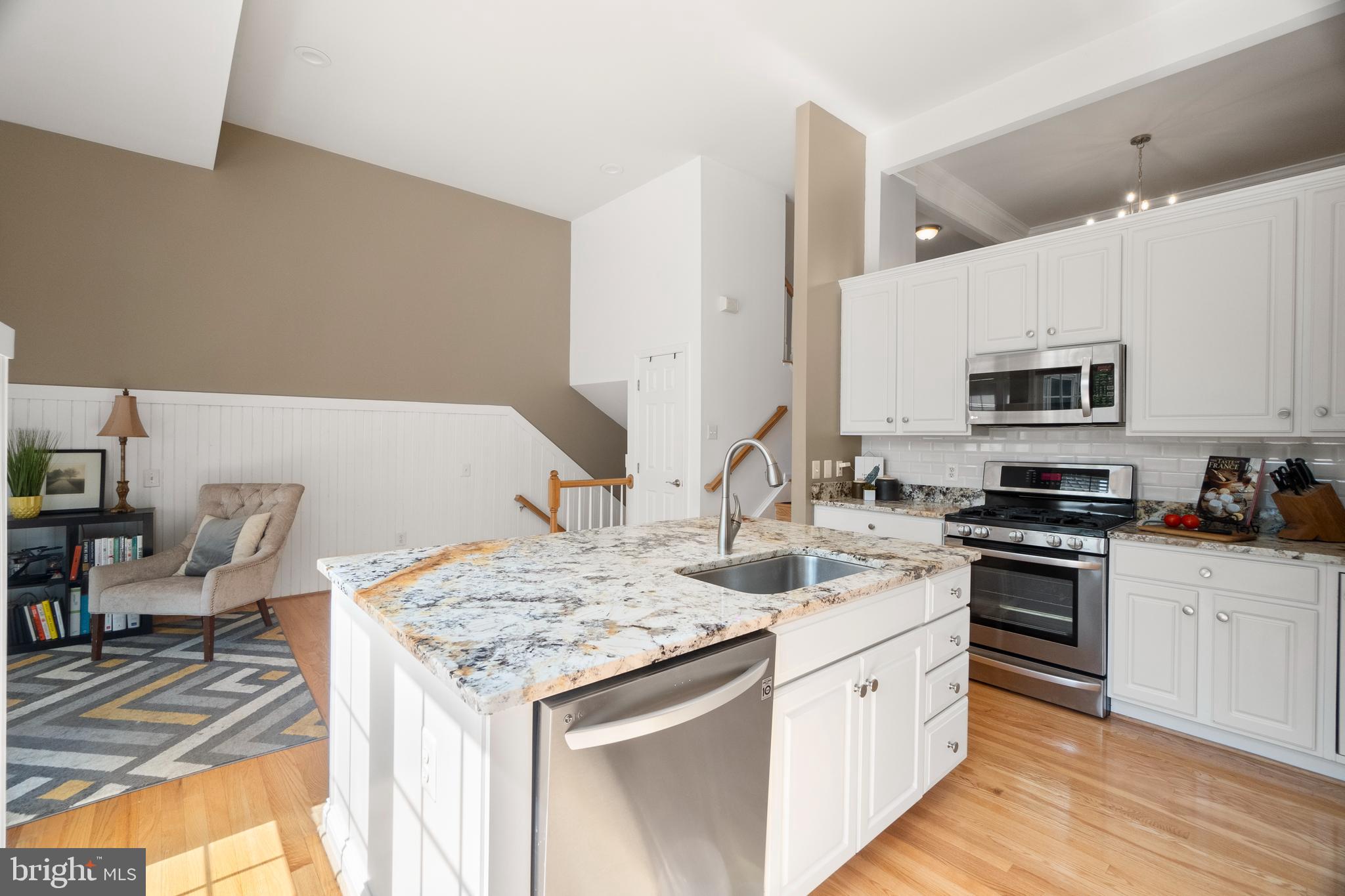 OVERLOOK - Residential