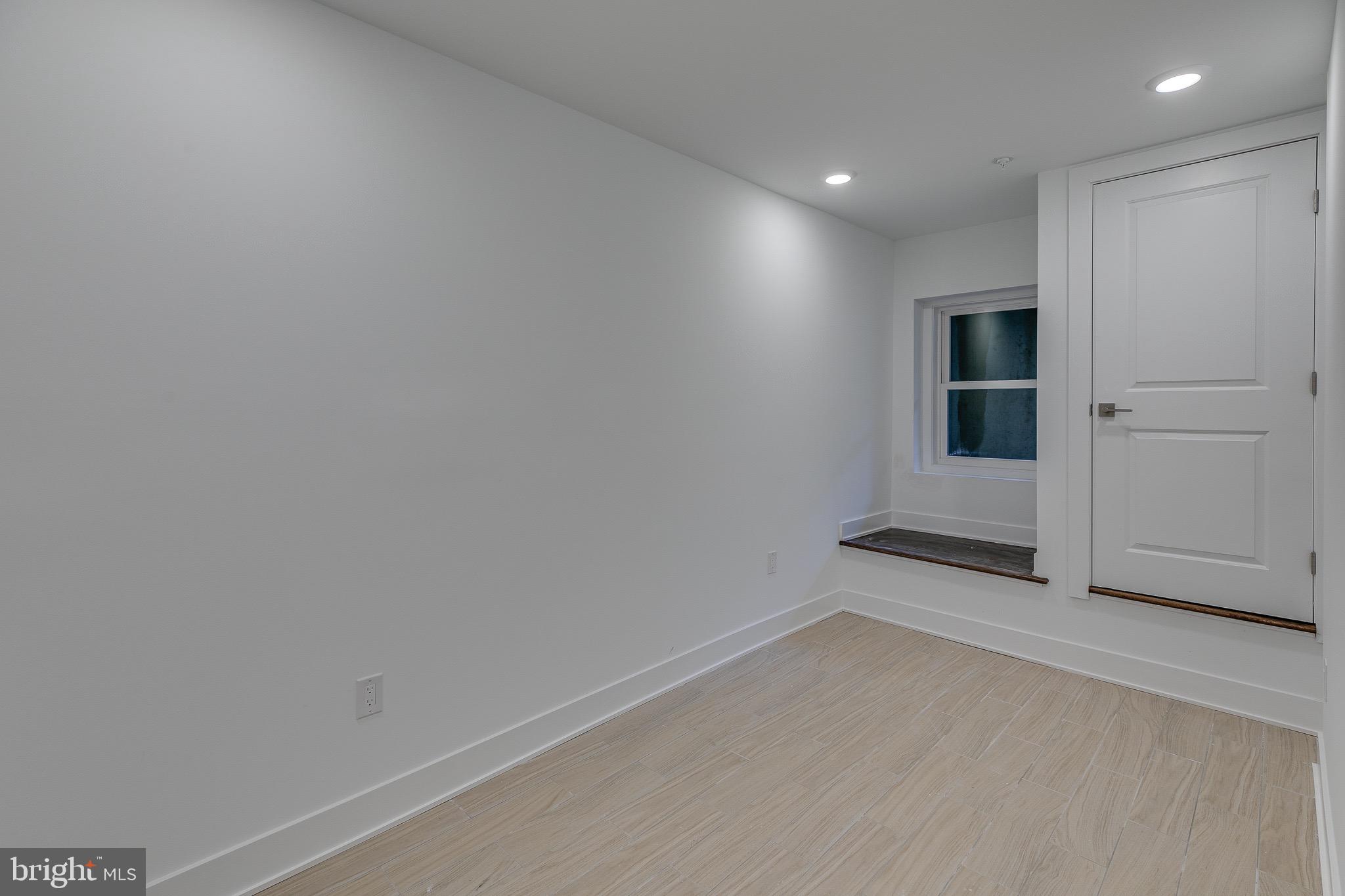 TEMPLE UNIVERSITY - Residential Income