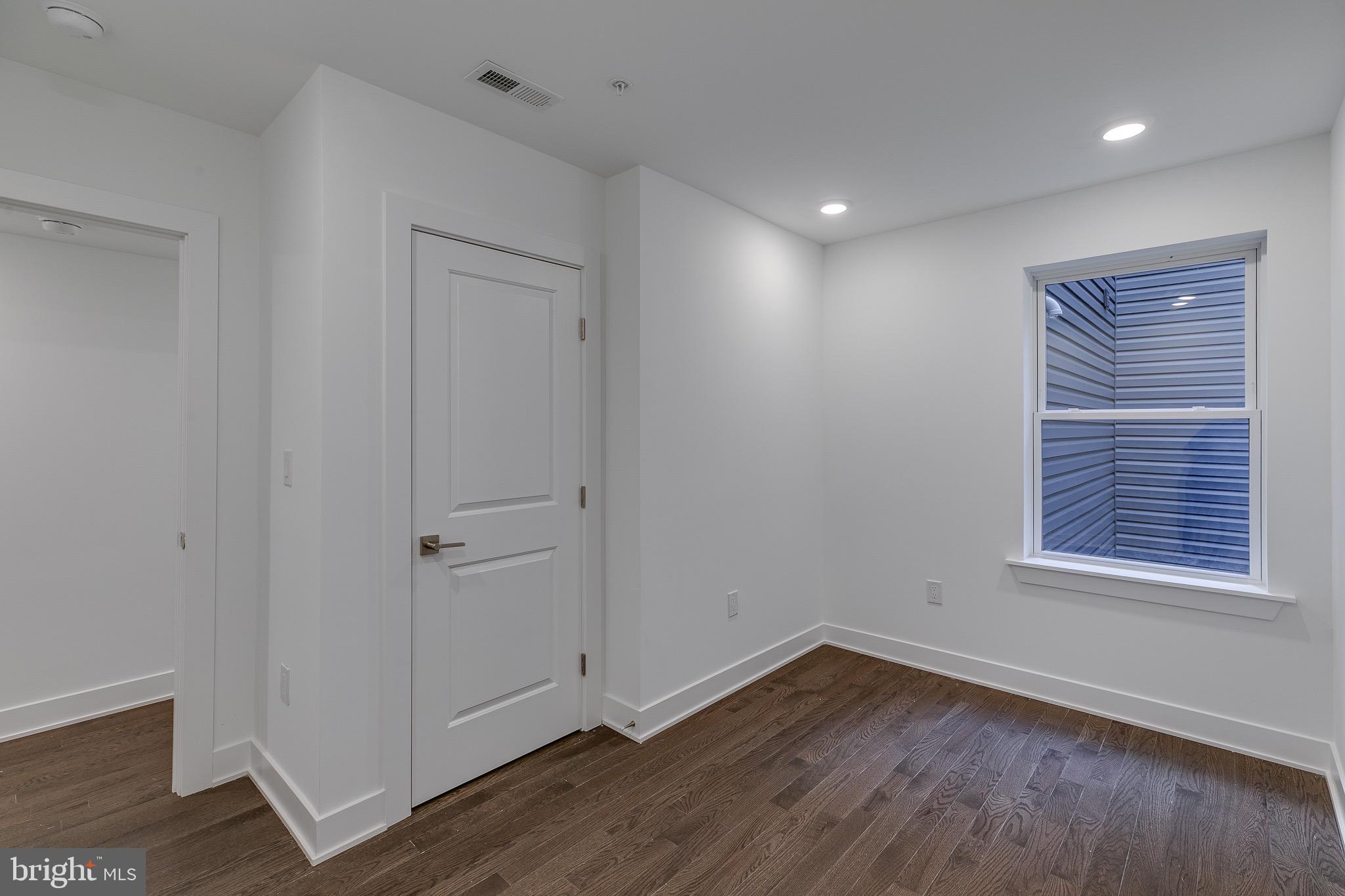 TEMPLE UNIVERSITY - Residential Income