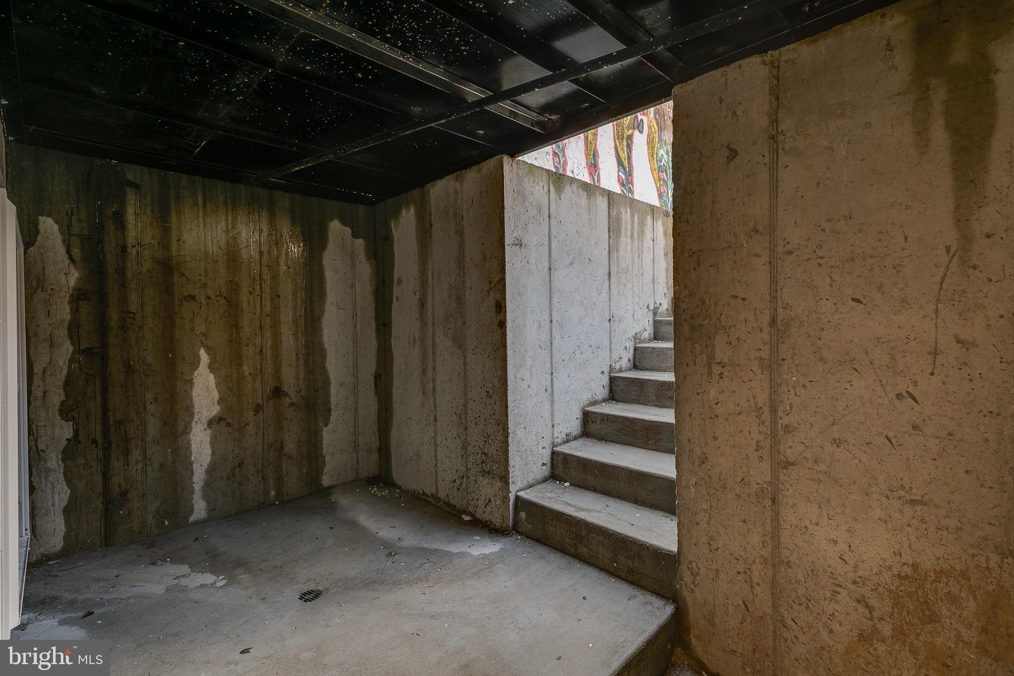 TEMPLE UNIVERSITY - Residential Income