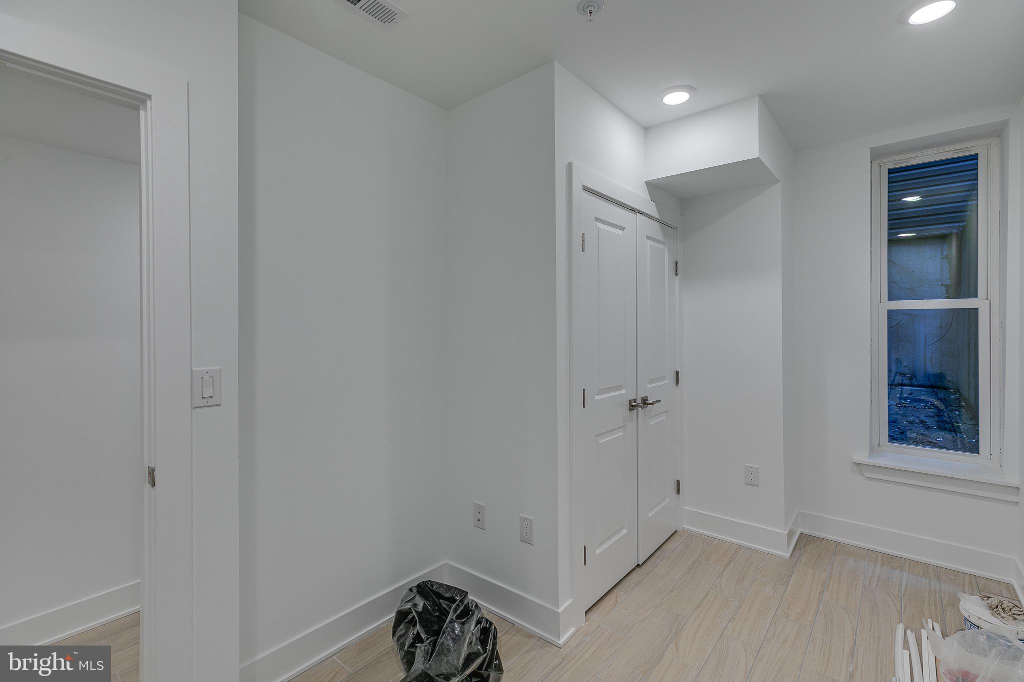 TEMPLE UNIVERSITY - Residential Income