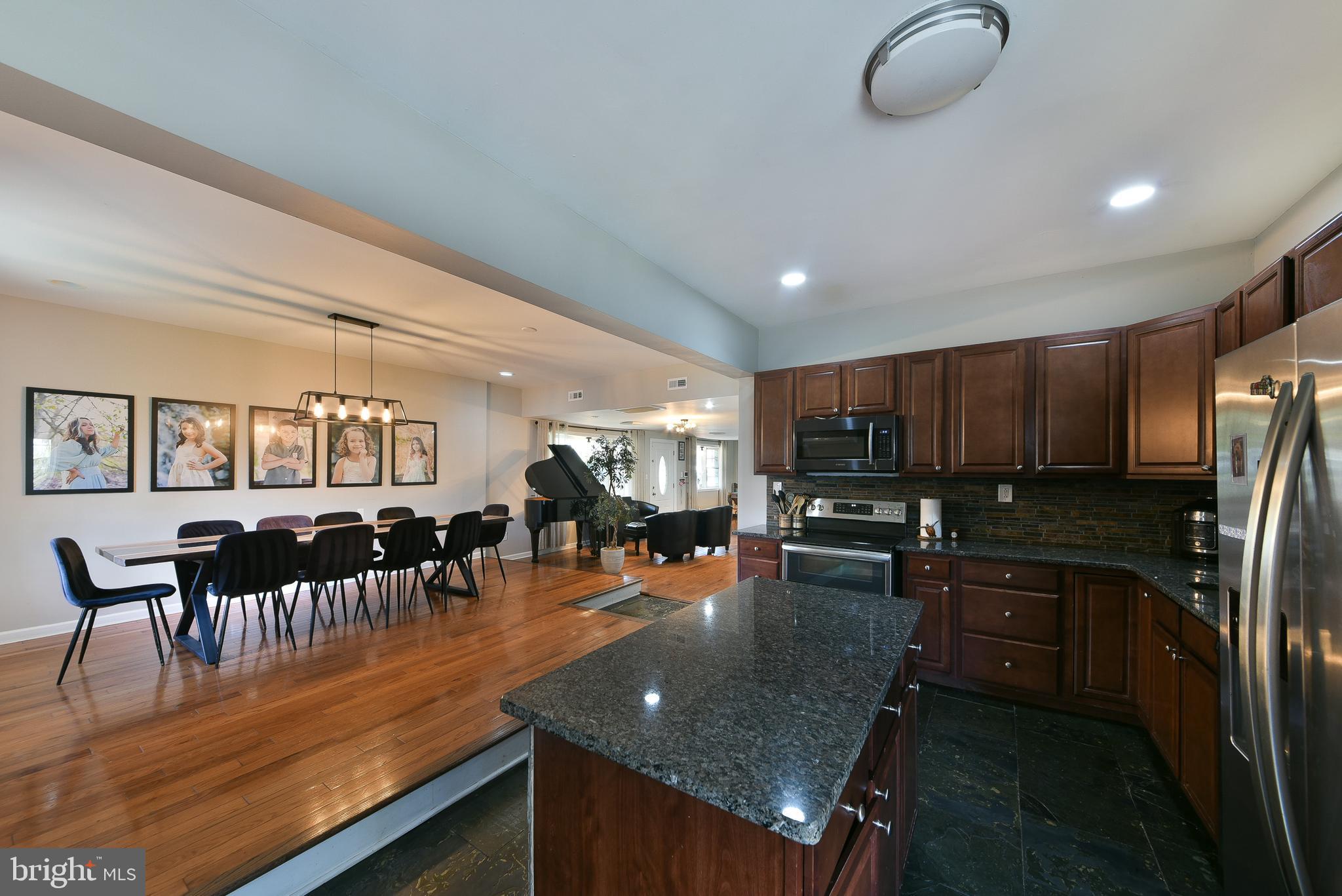 ELLERSIDE - Residential