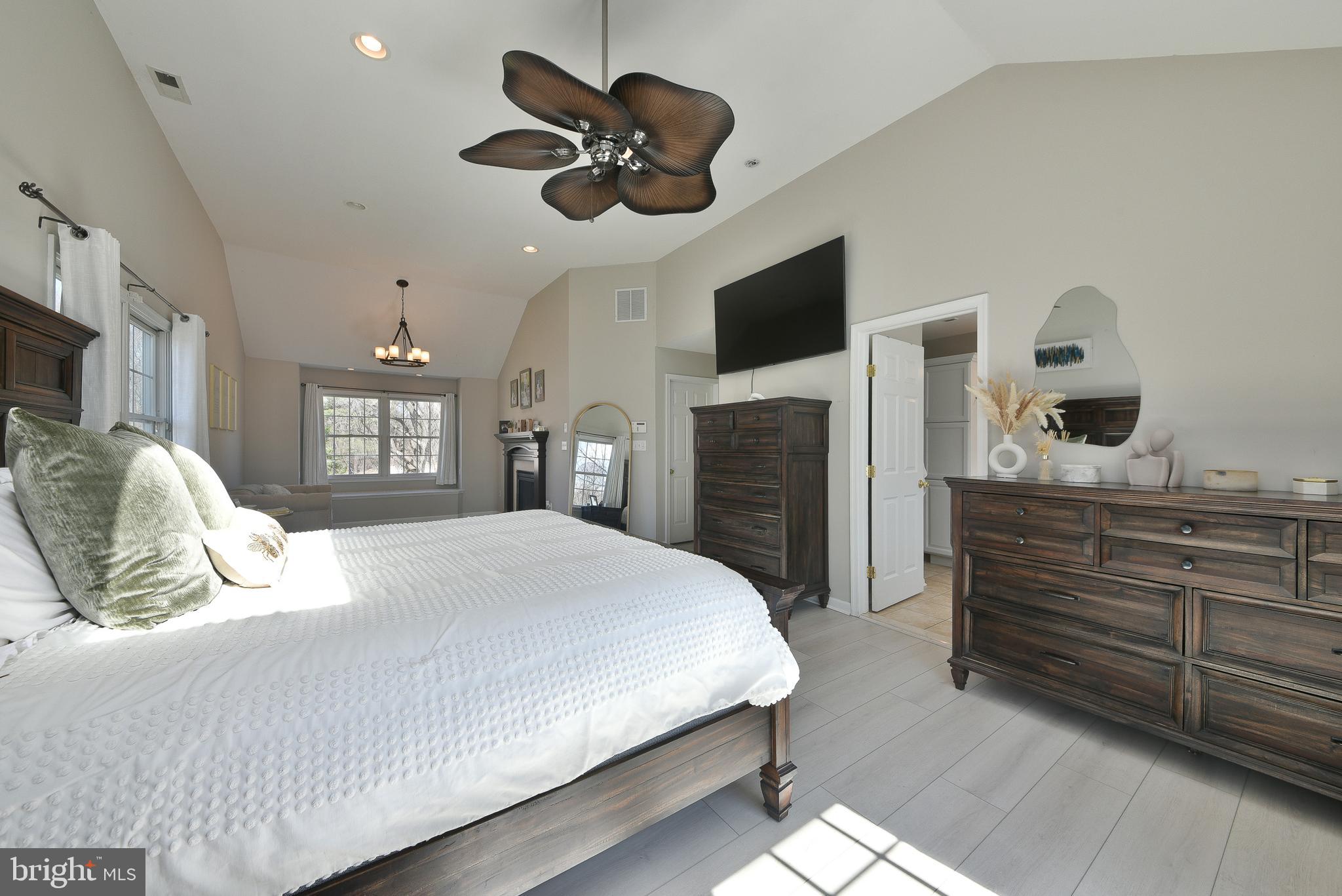 ELLERSIDE - Residential