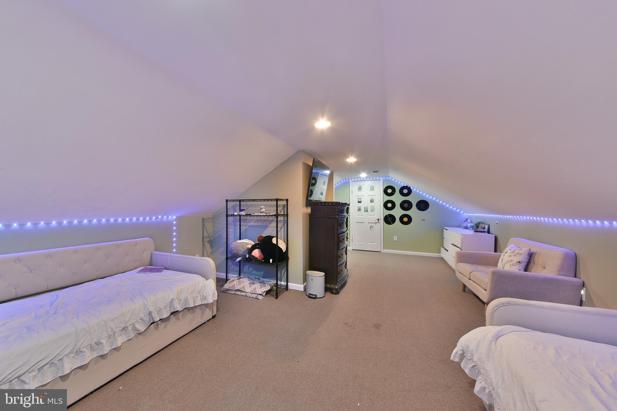 ELLERSIDE - Residential