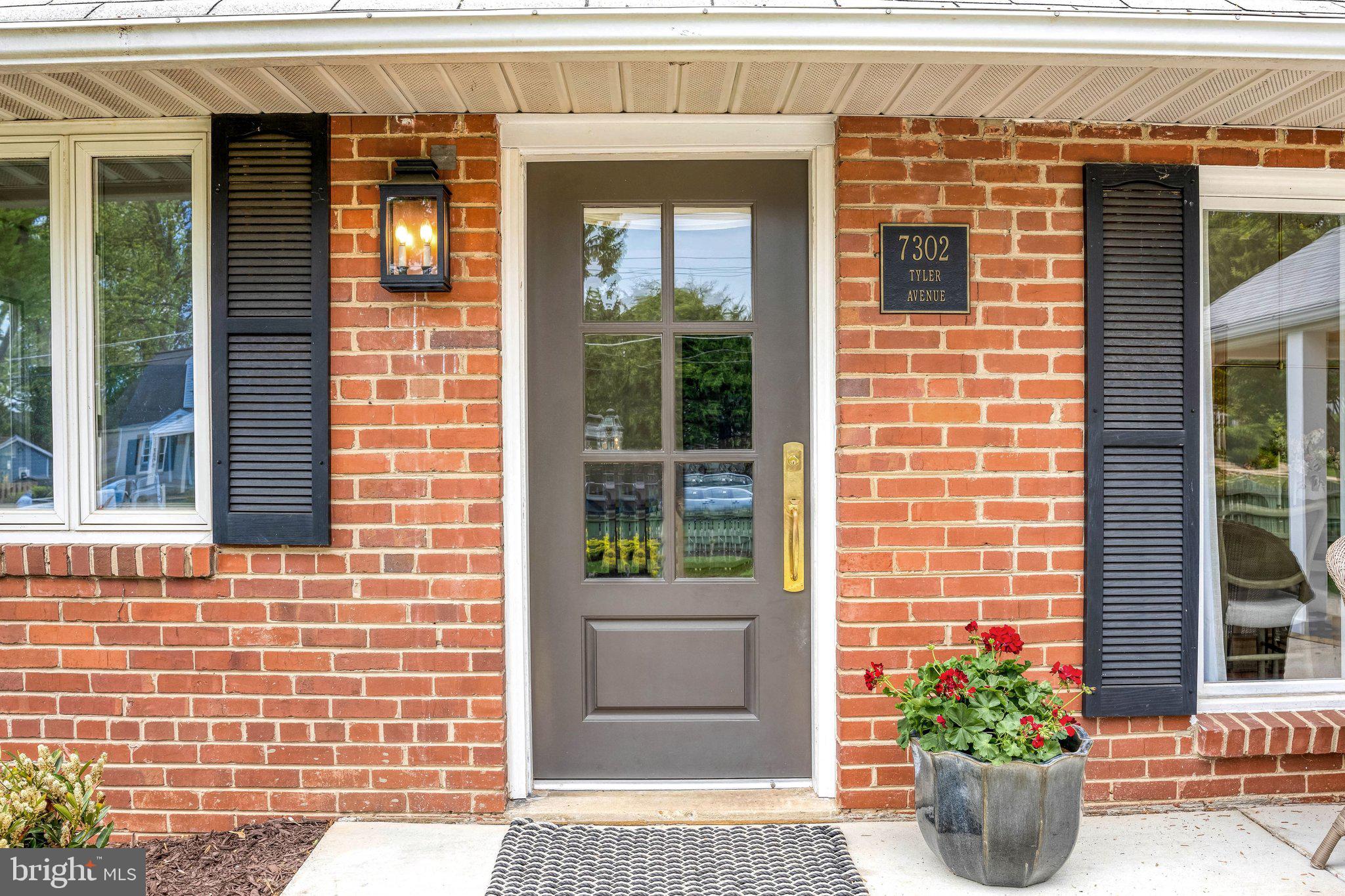7302 TYLER AVENUE