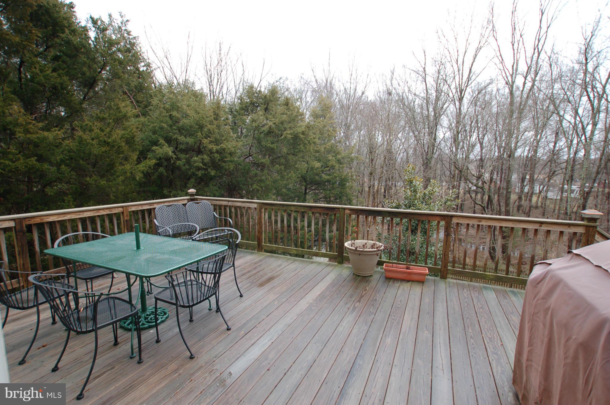 RED ROSE VILLAGE - Residential