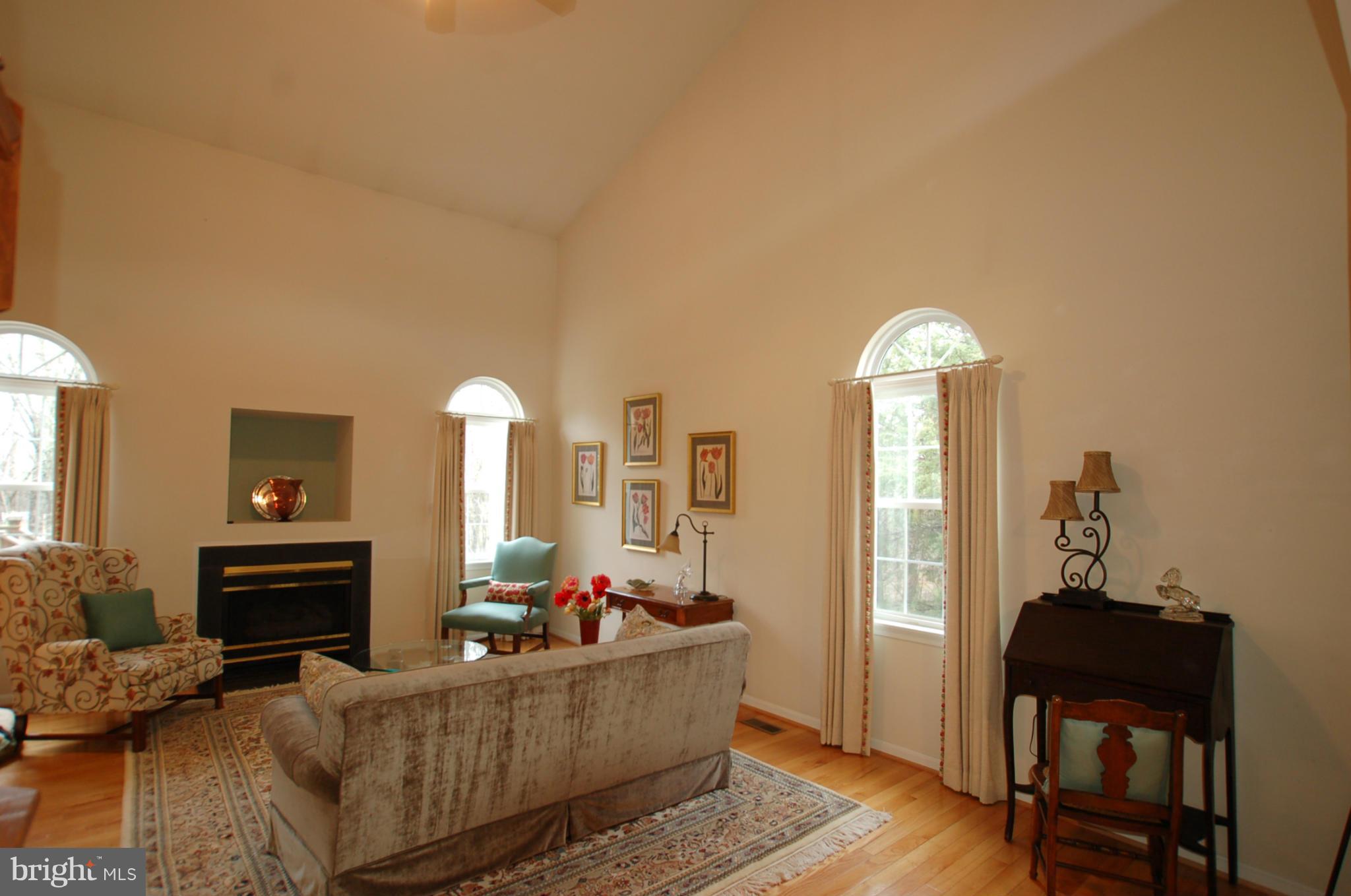 RED ROSE VILLAGE - Residential