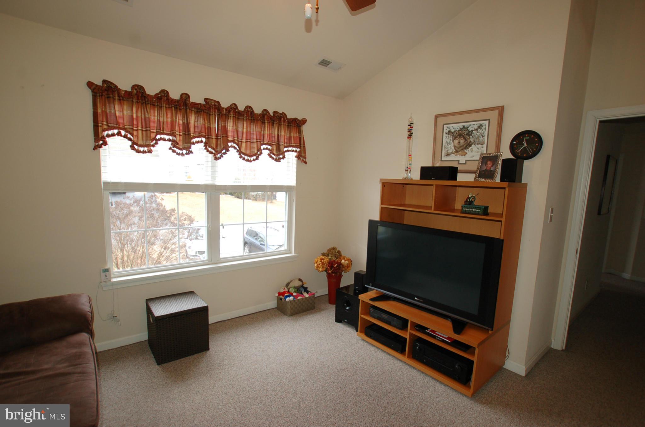 RED ROSE VILLAGE - Residential