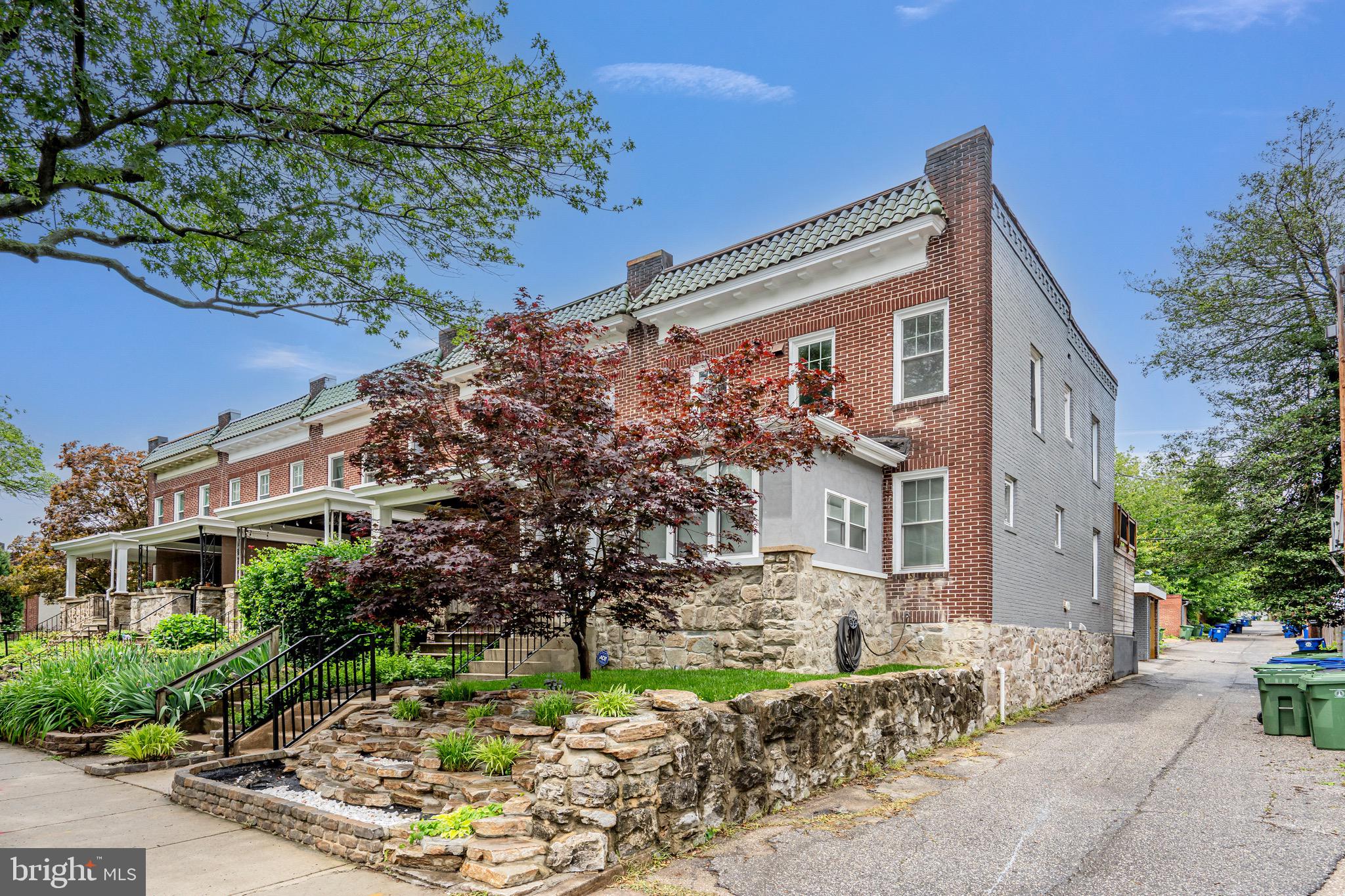 HOMEWOOD - Residential