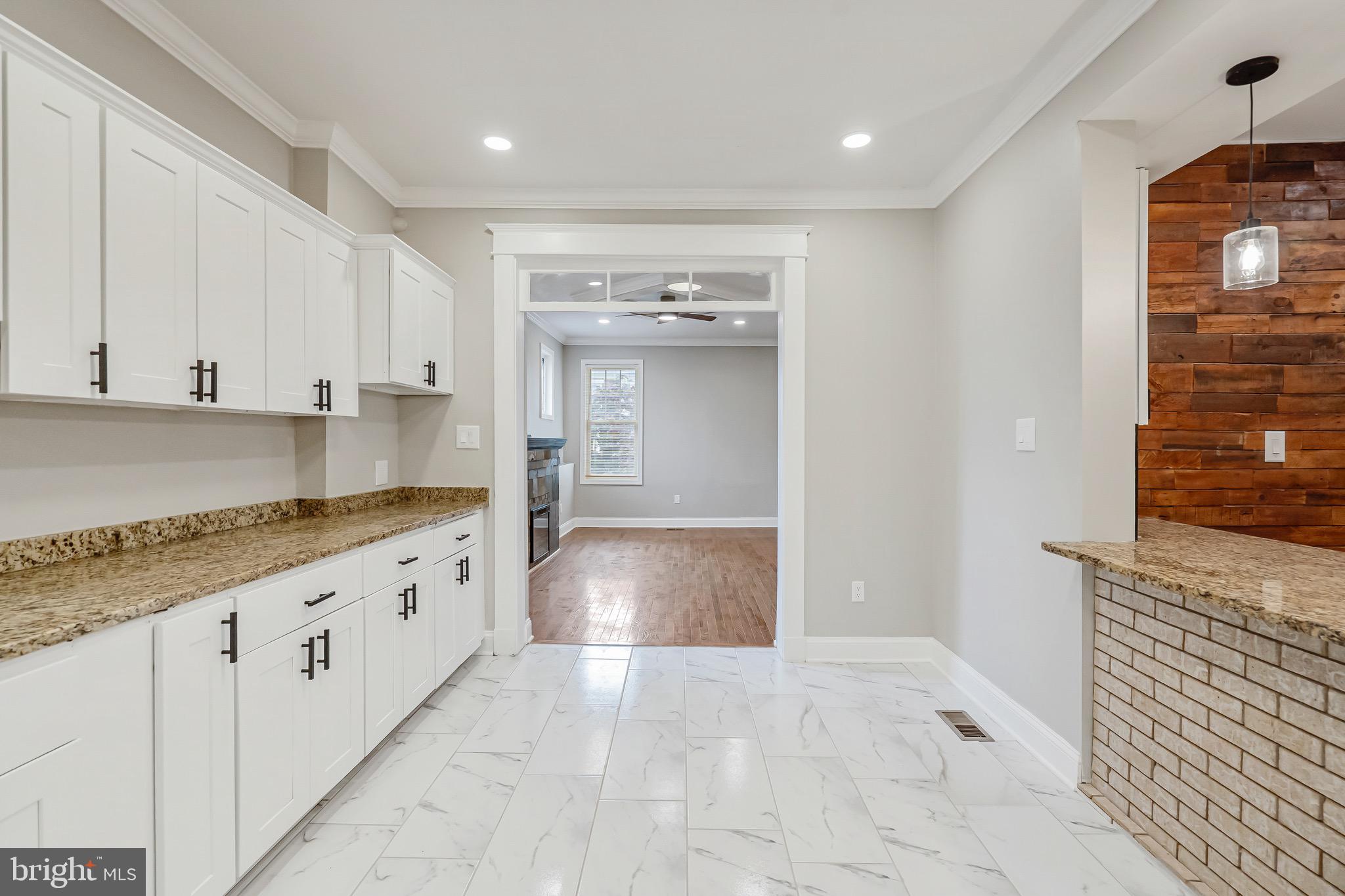 HOMEWOOD - Residential