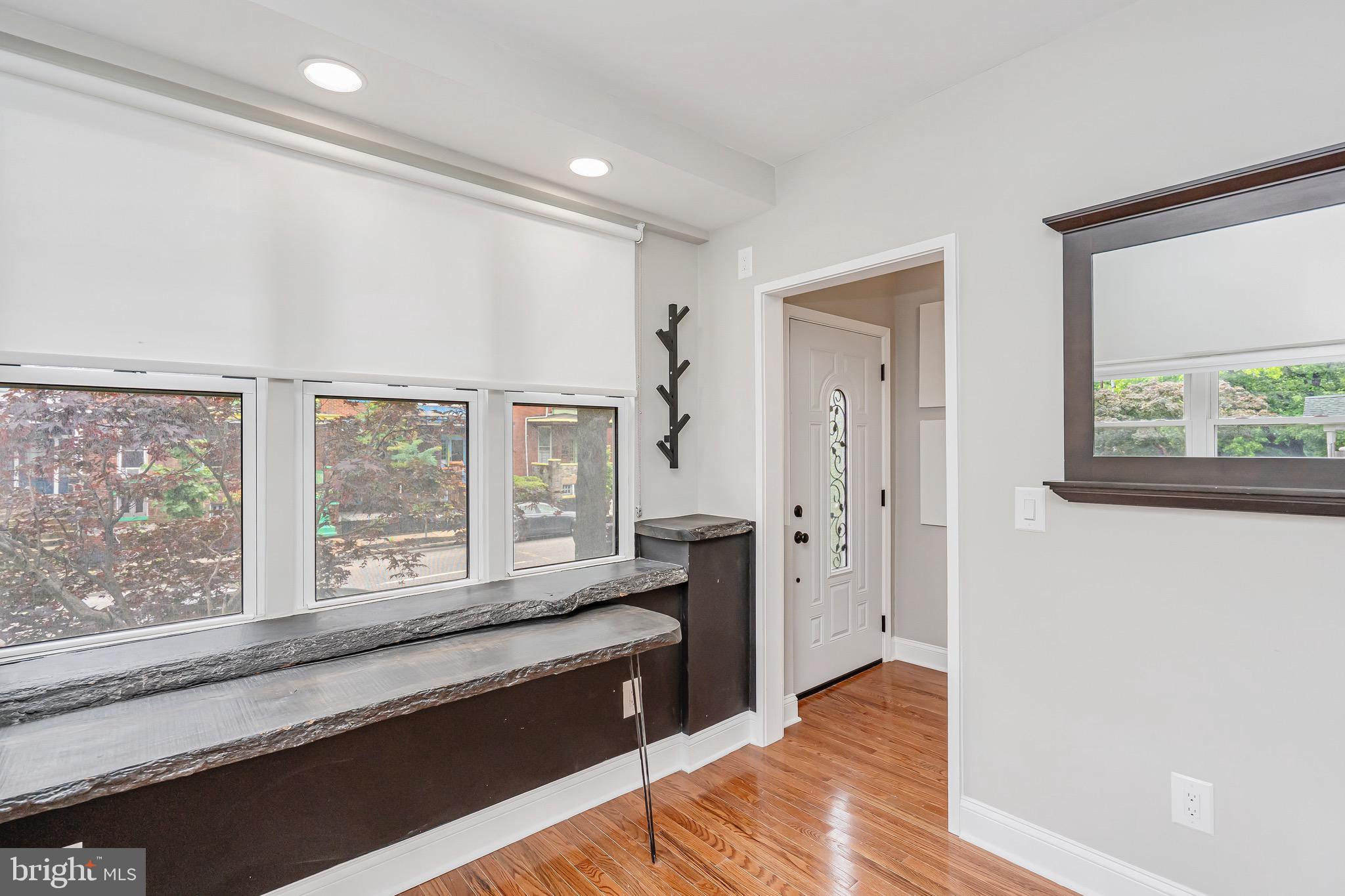 HOMEWOOD - Residential