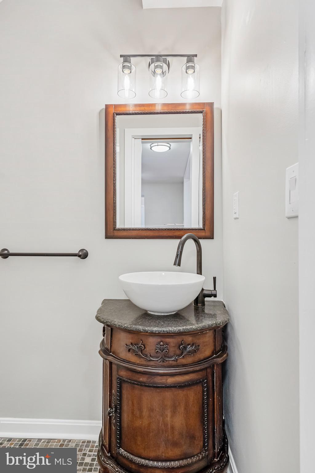 HOMEWOOD - Residential