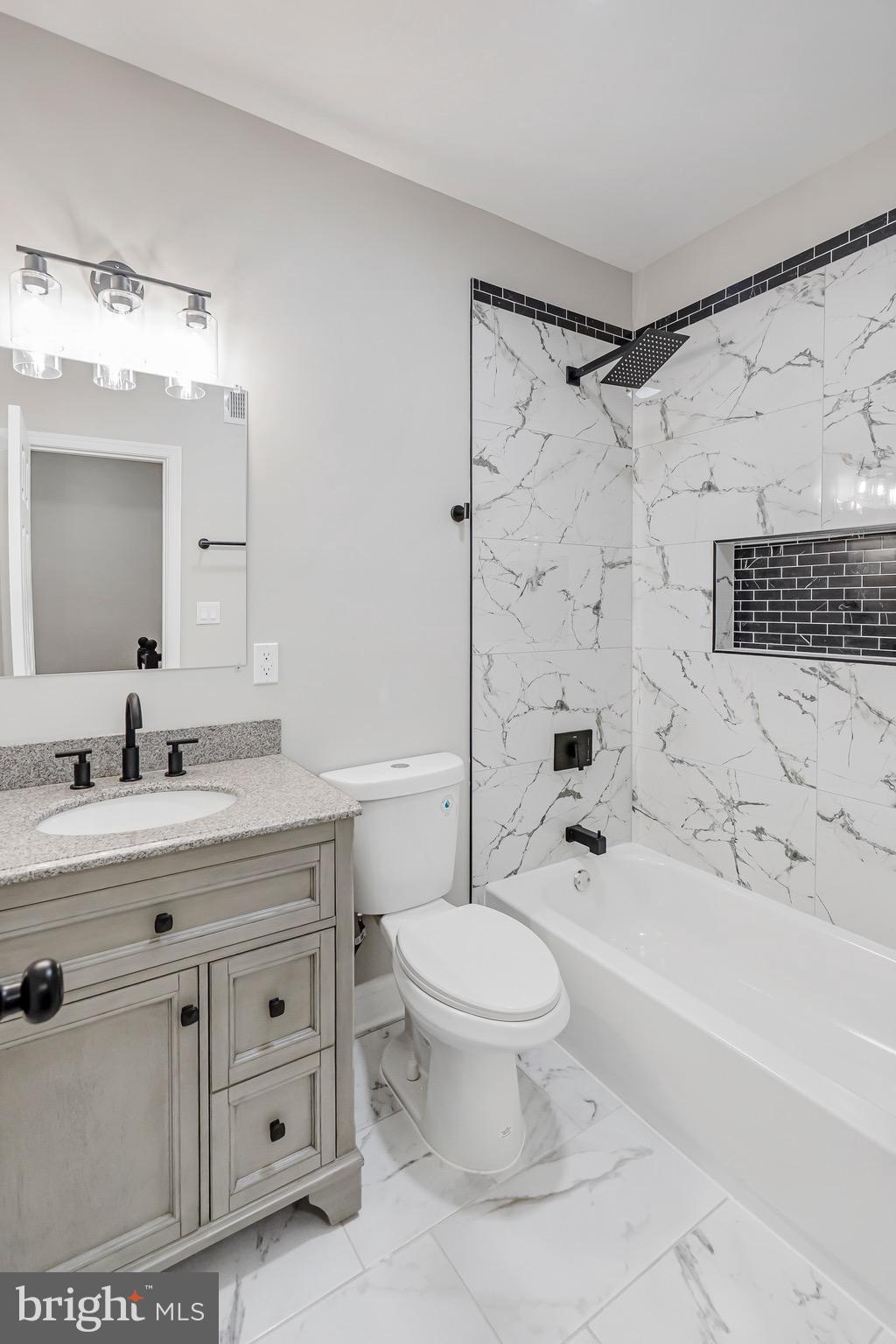 HOMEWOOD - Residential
