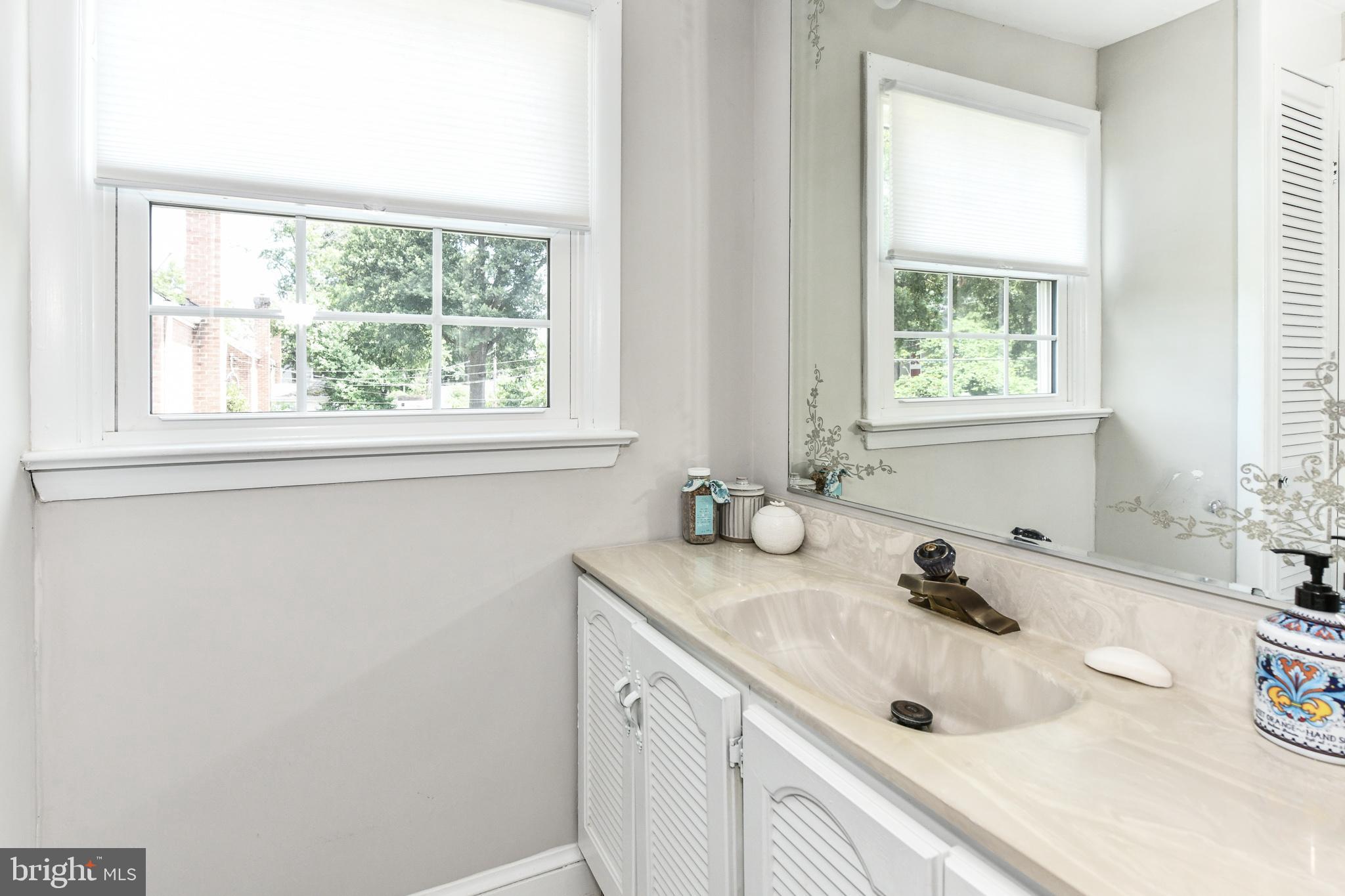 ARLINGTON FOREST - Residential Lease