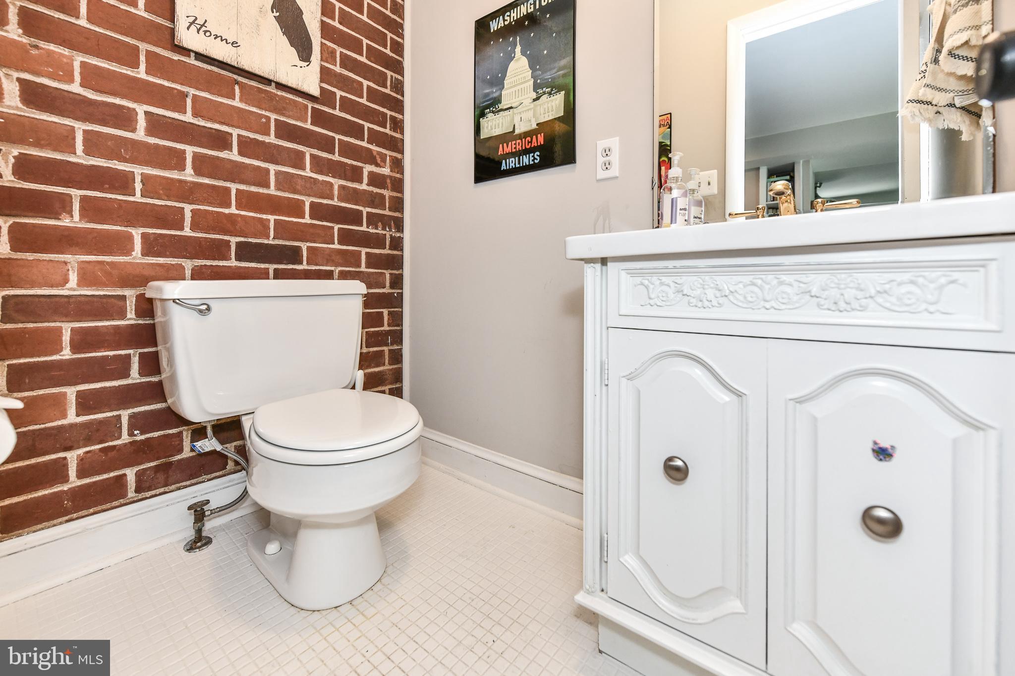 ARLINGTON FOREST - Residential Lease