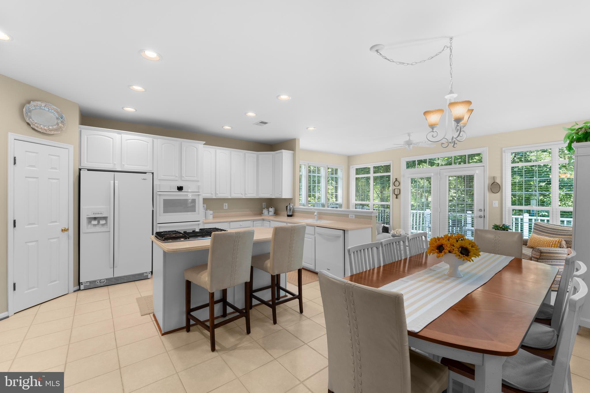 SOUTH WALES - Residential