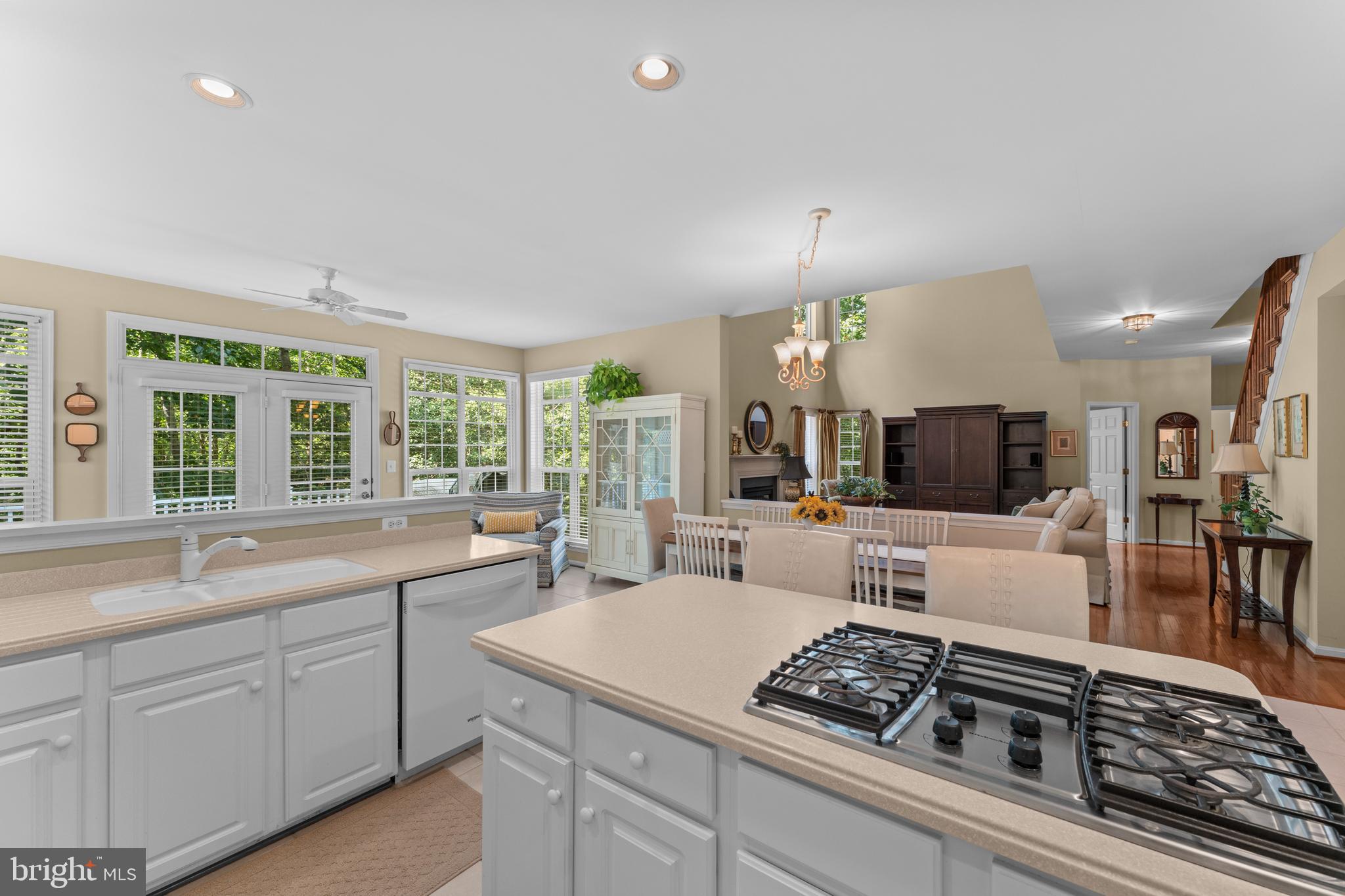 SOUTH WALES - Residential