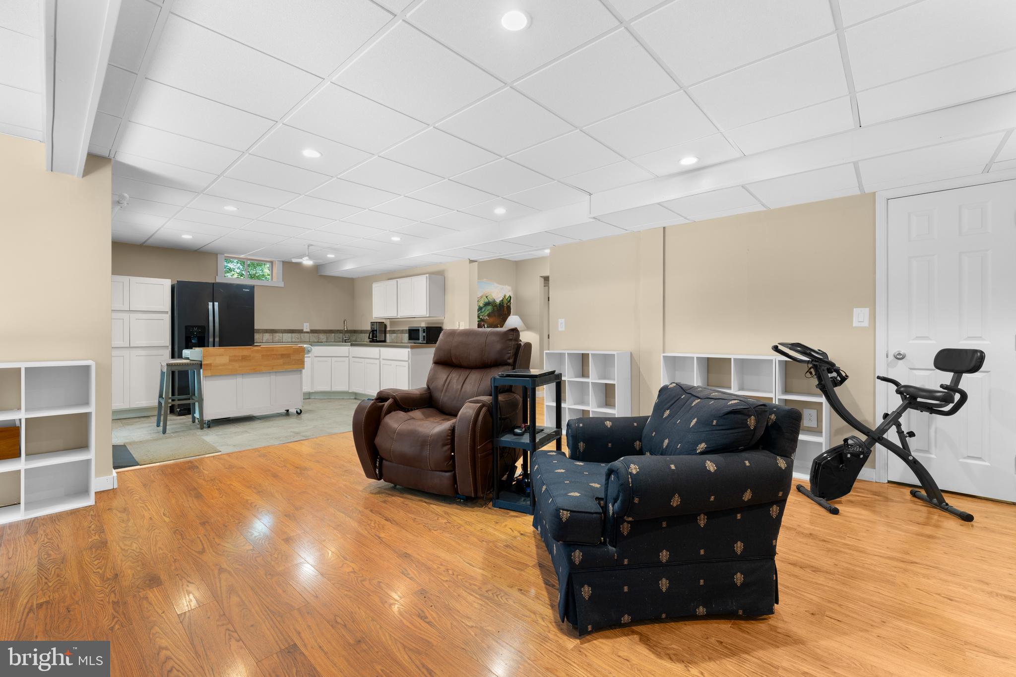 SOUTH WALES - Residential