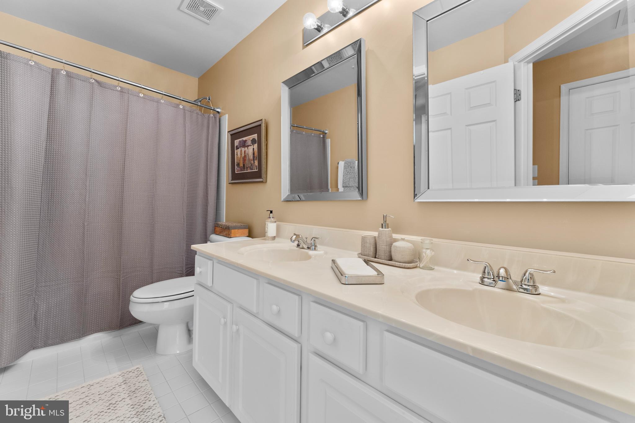 SOUTH WALES - Residential