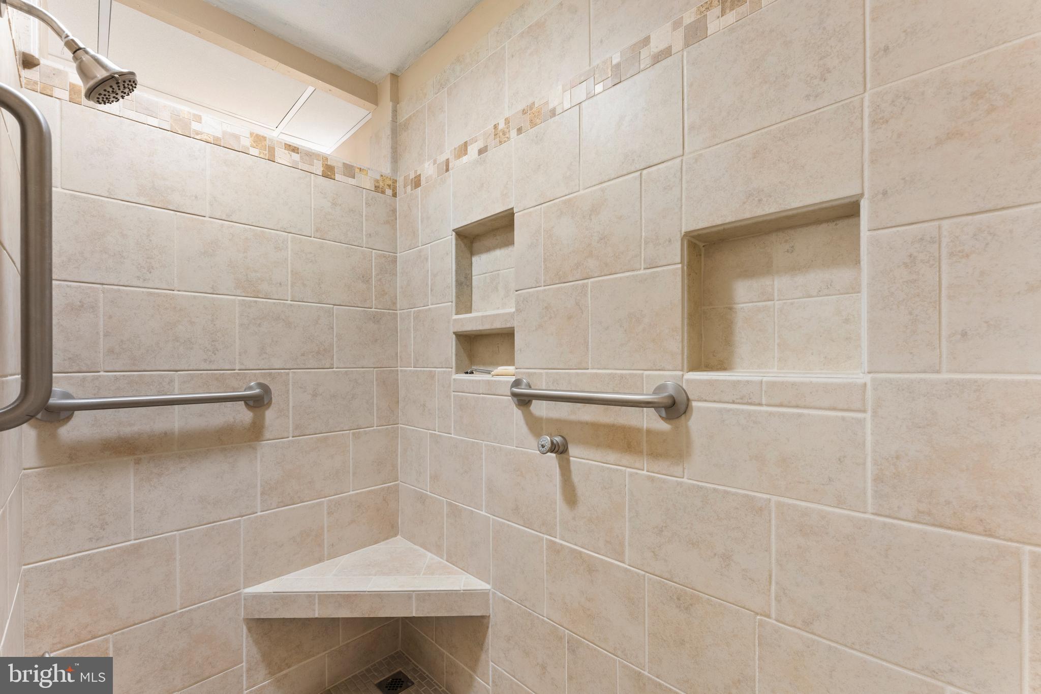 SOUTH WALES - Residential