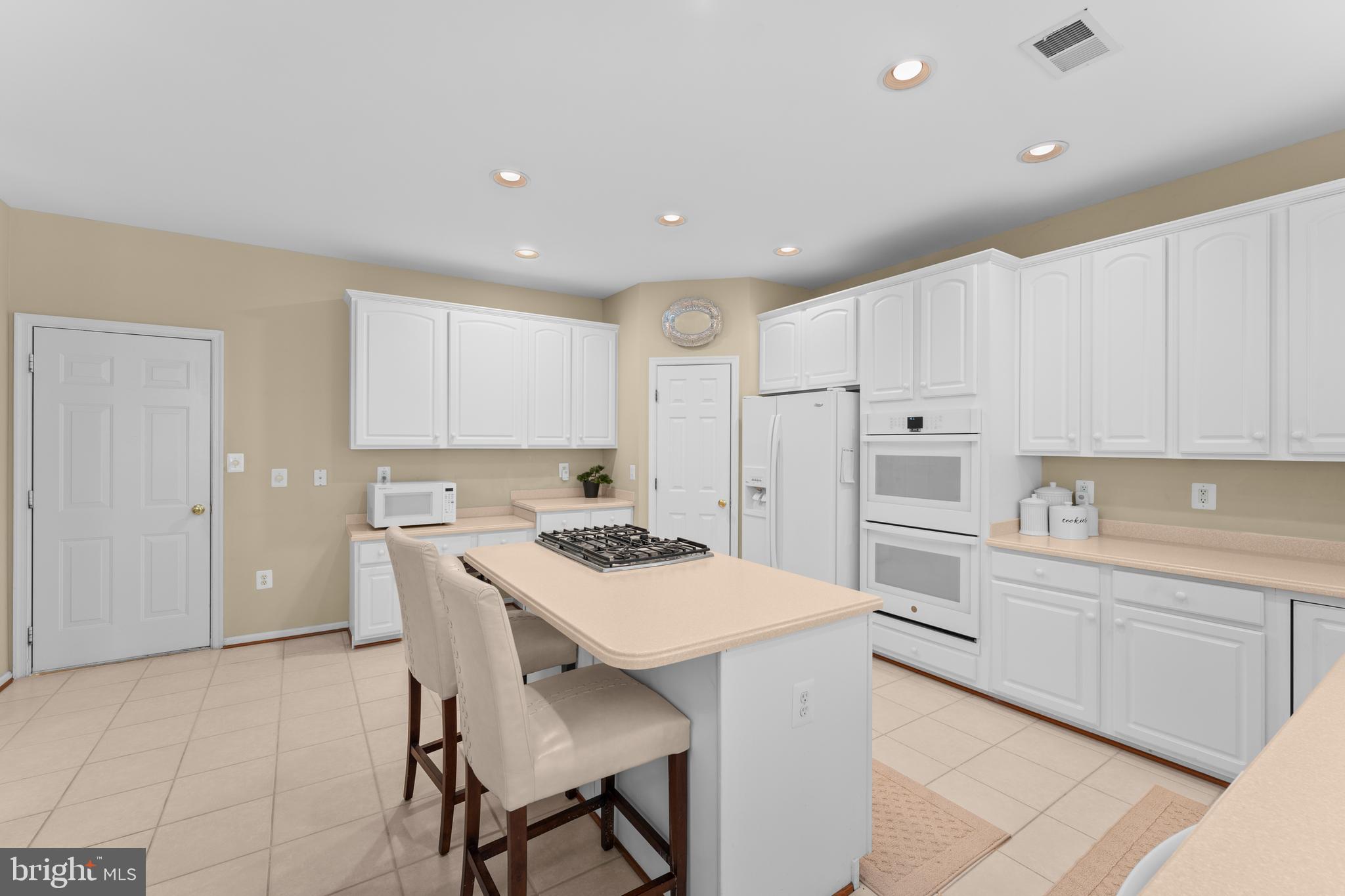 SOUTH WALES - Residential