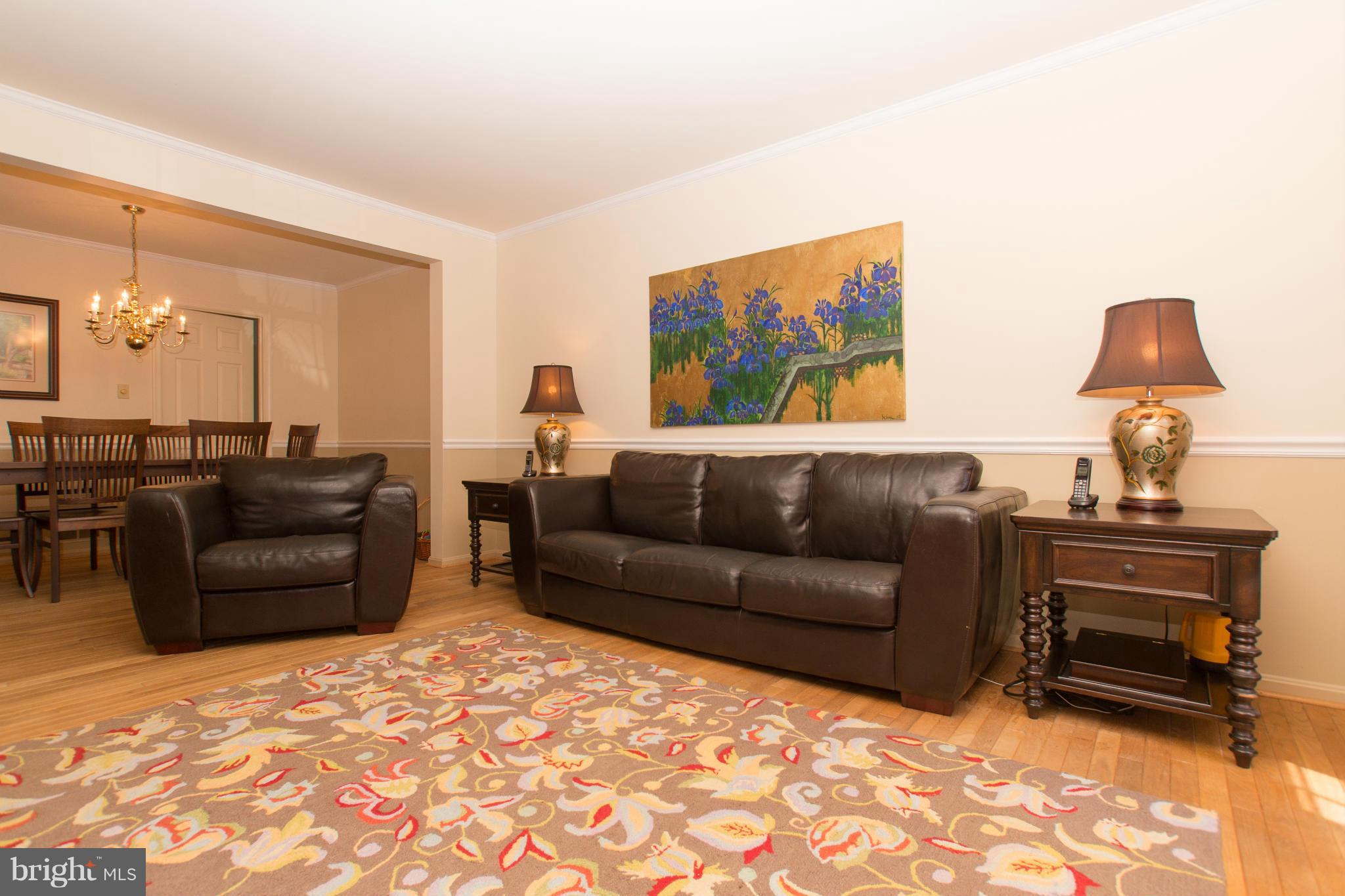 WOODLYNNE COMMUNITY - Residential