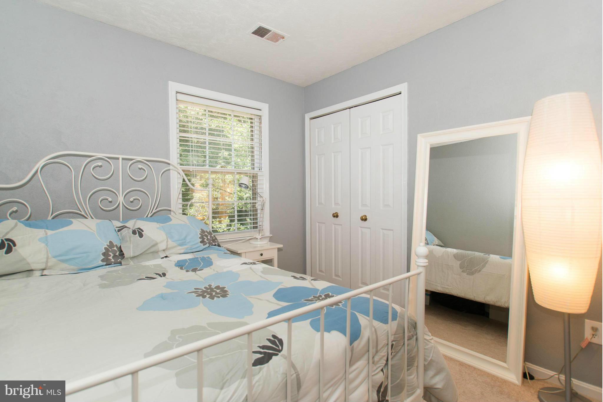 WOODLYNNE COMMUNITY - Residential