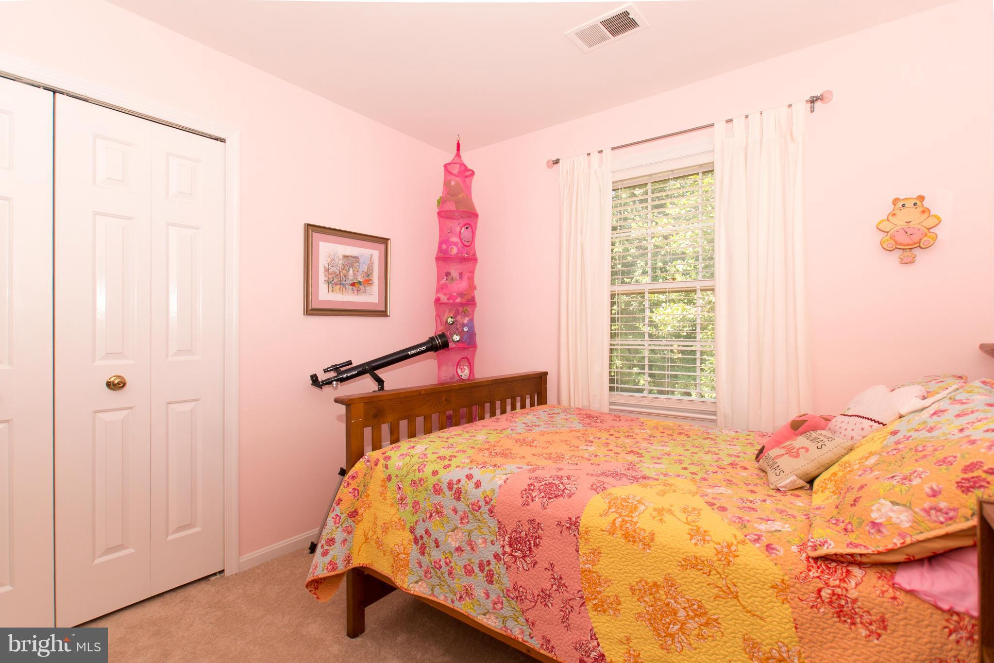 WOODLYNNE COMMUNITY - Residential